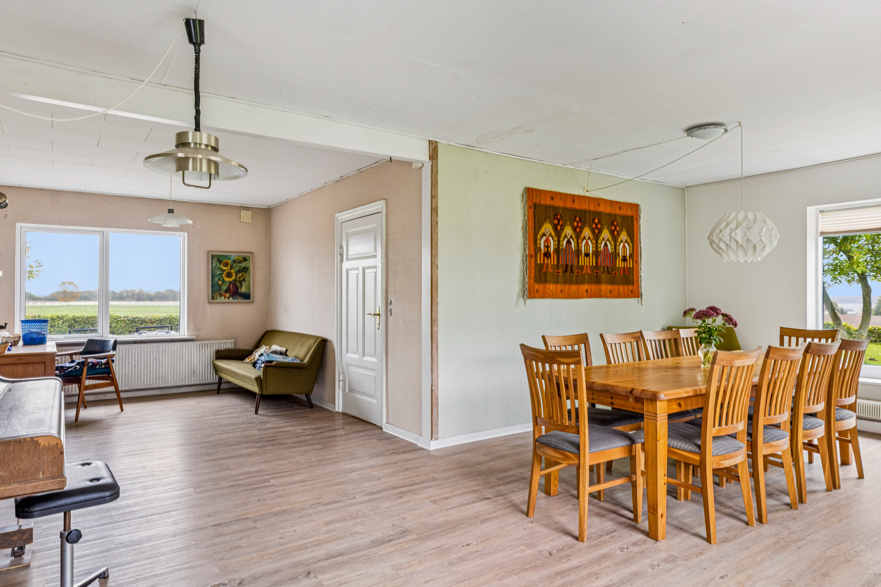 Fremhævet stue billede i fuldskærmstilstand. Billede af Rønshovedvej 6, Rønshoved, 6340 Kruså