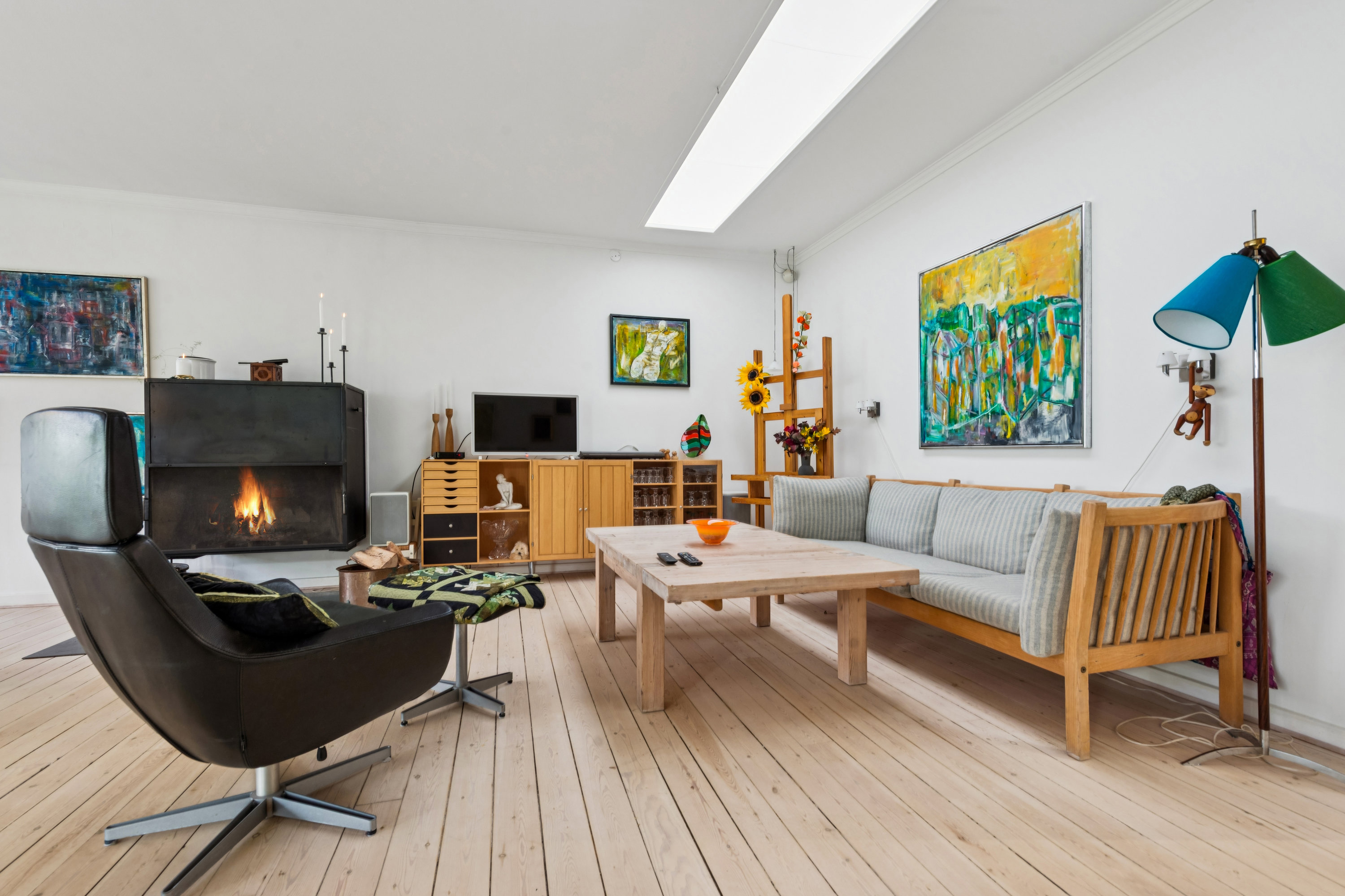 Fremhævet stue billede i fuldskærmstilstand. Billede af Dalvangen 43, 2700 Brønshøj