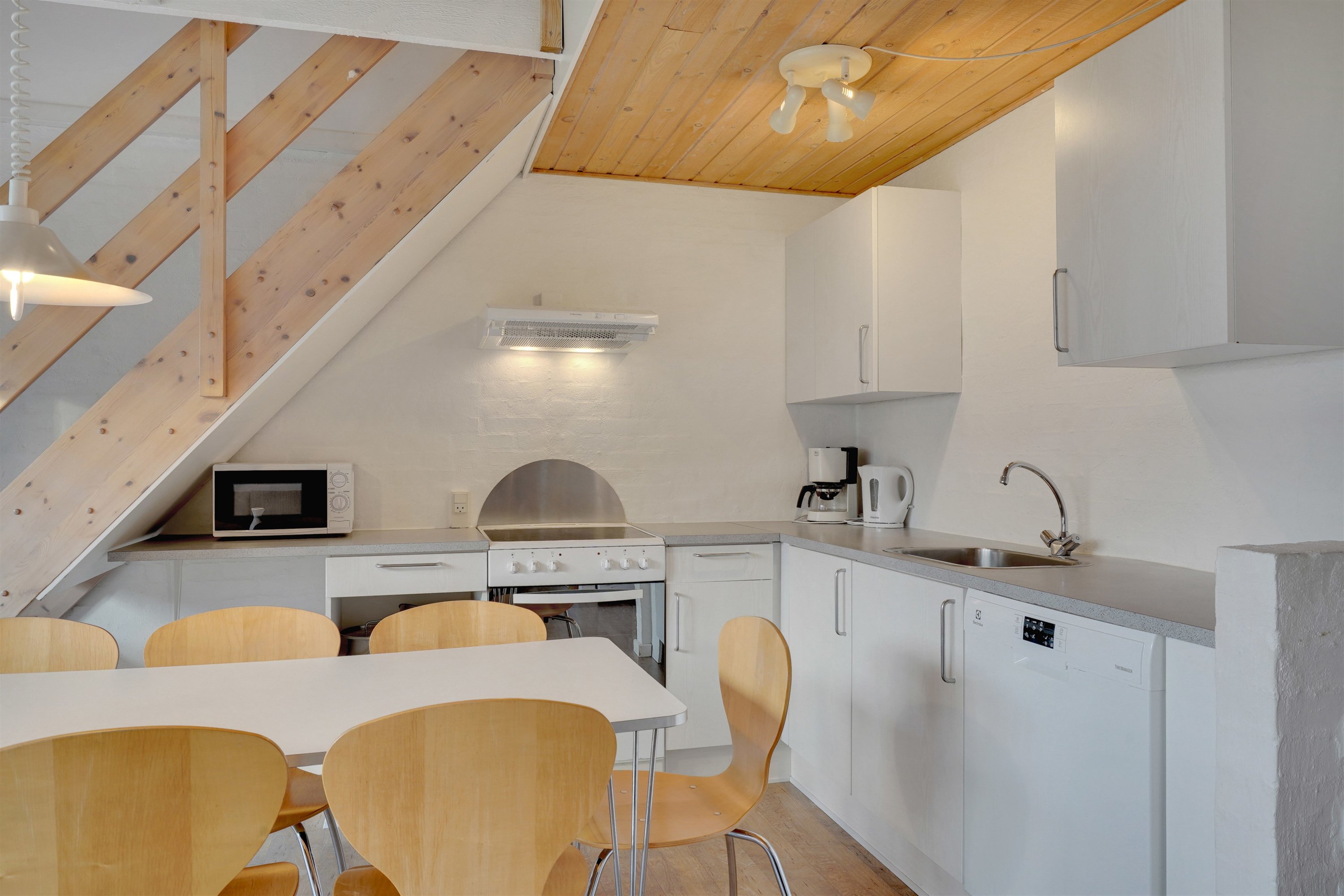 Fremhævet køkken billede i fuldskærmstilstand. Billede af Hovej 4A, 34., 6857 Blåvand