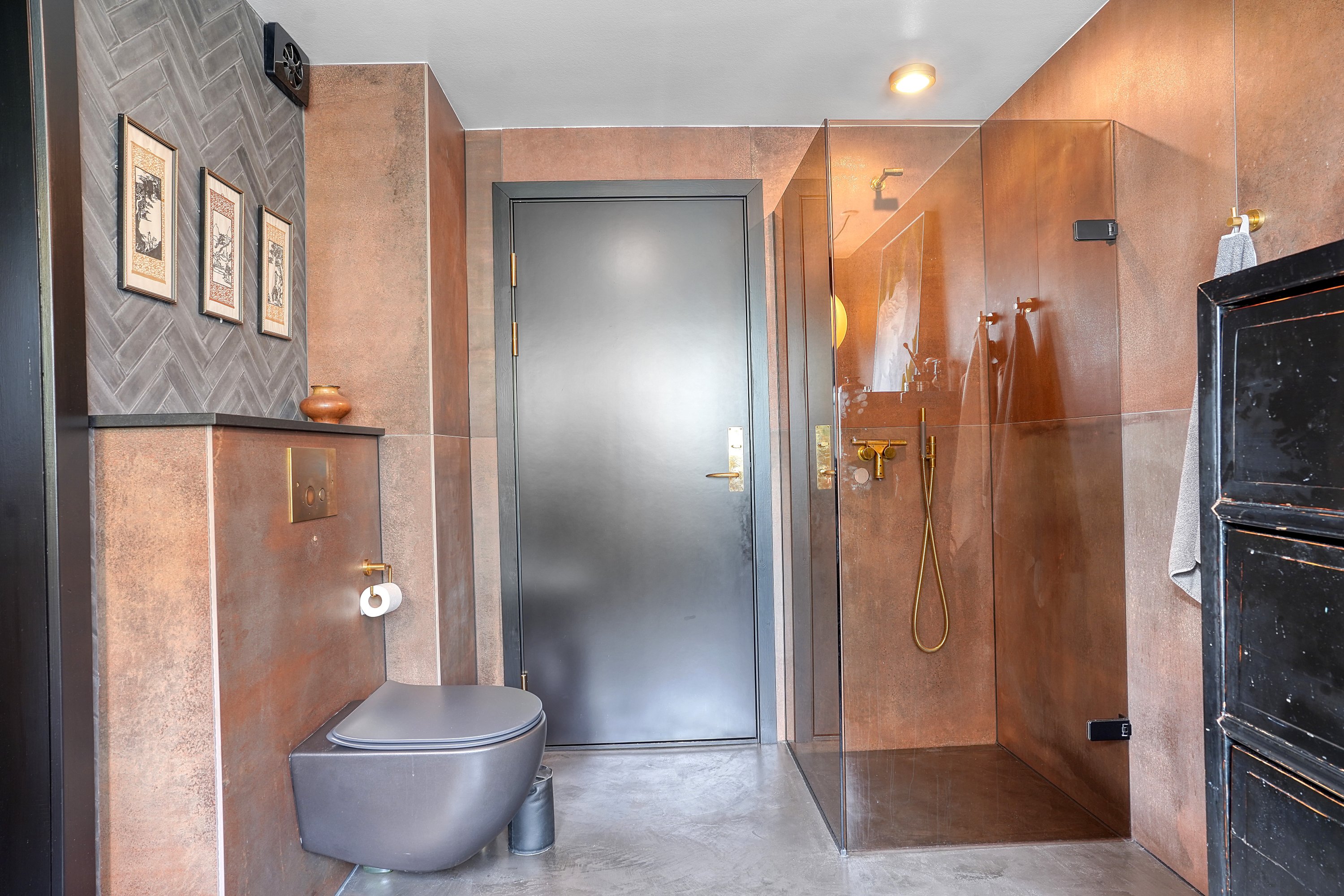 Fremhævet badeværelse billede i fuldskærmstilstand. Billede af Jupitervej 7, 3100 Hornbæk