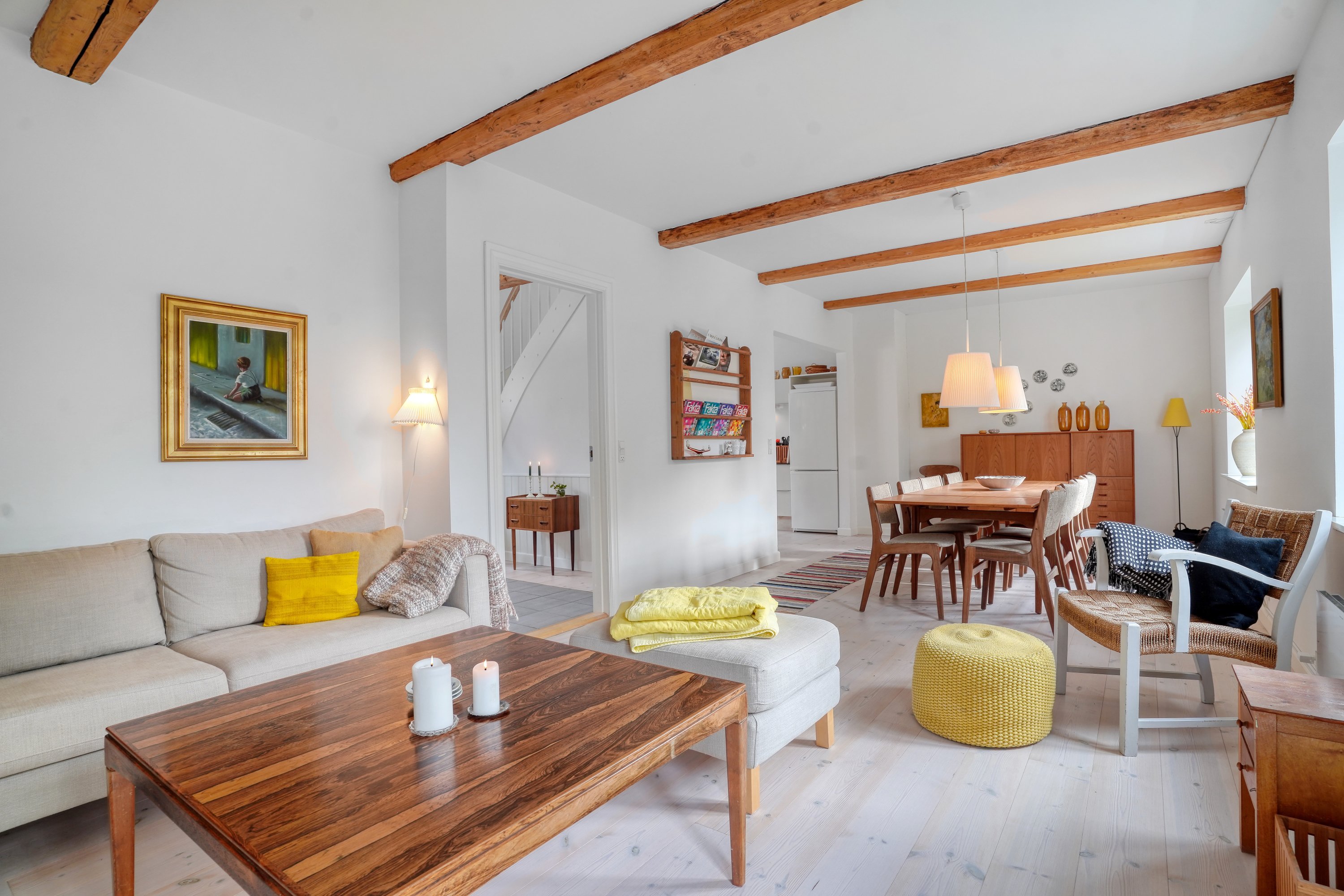 Fremhævet stue billede i fuldskærmstilstand. Billede af Agerkær 18C, Udsholt, 3250 Gilleleje