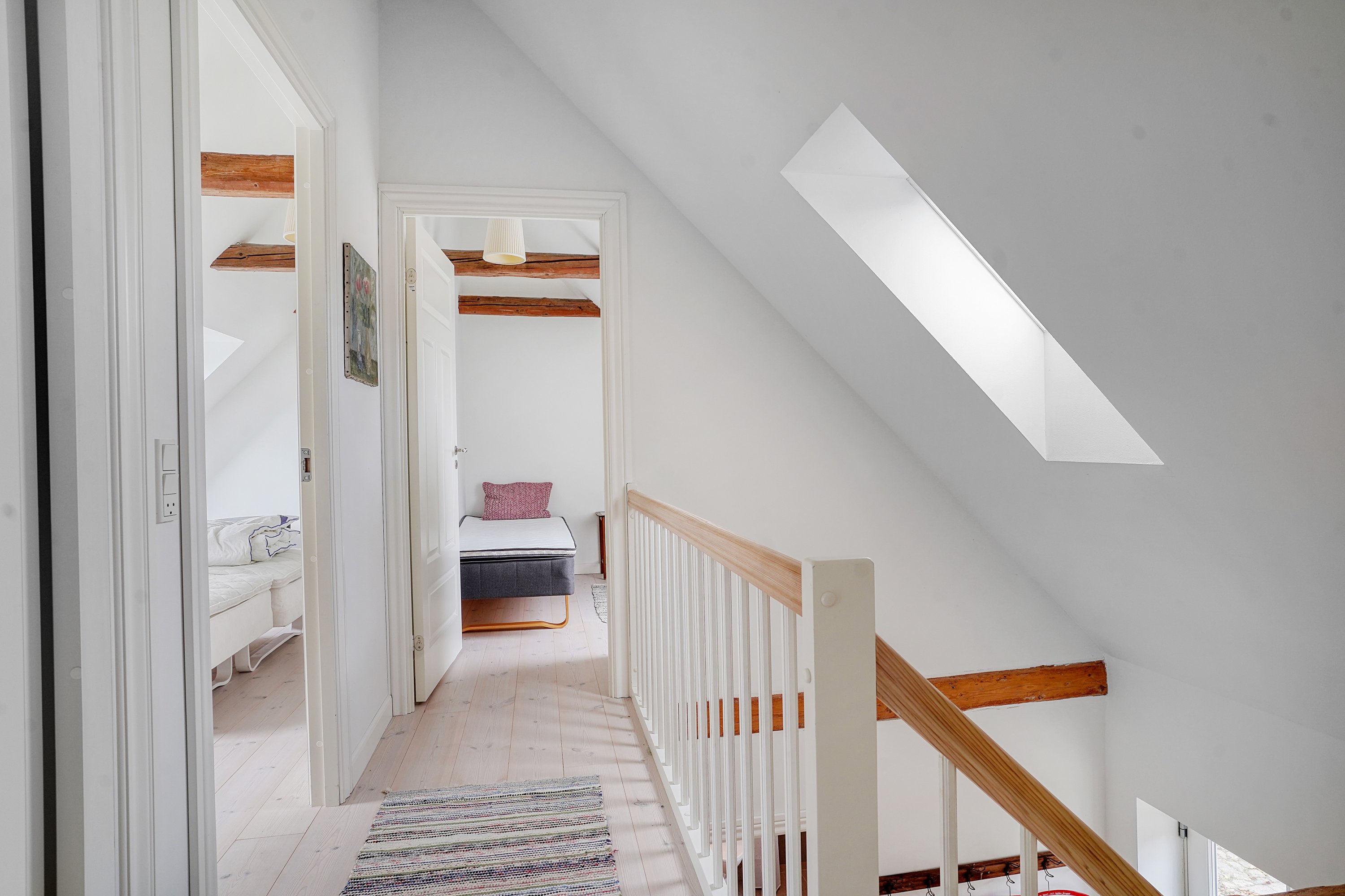 Fremhævet 1. sal billede i fuldskærmstilstand. Billede af Agerkær 18C, Udsholt, 3250 Gilleleje