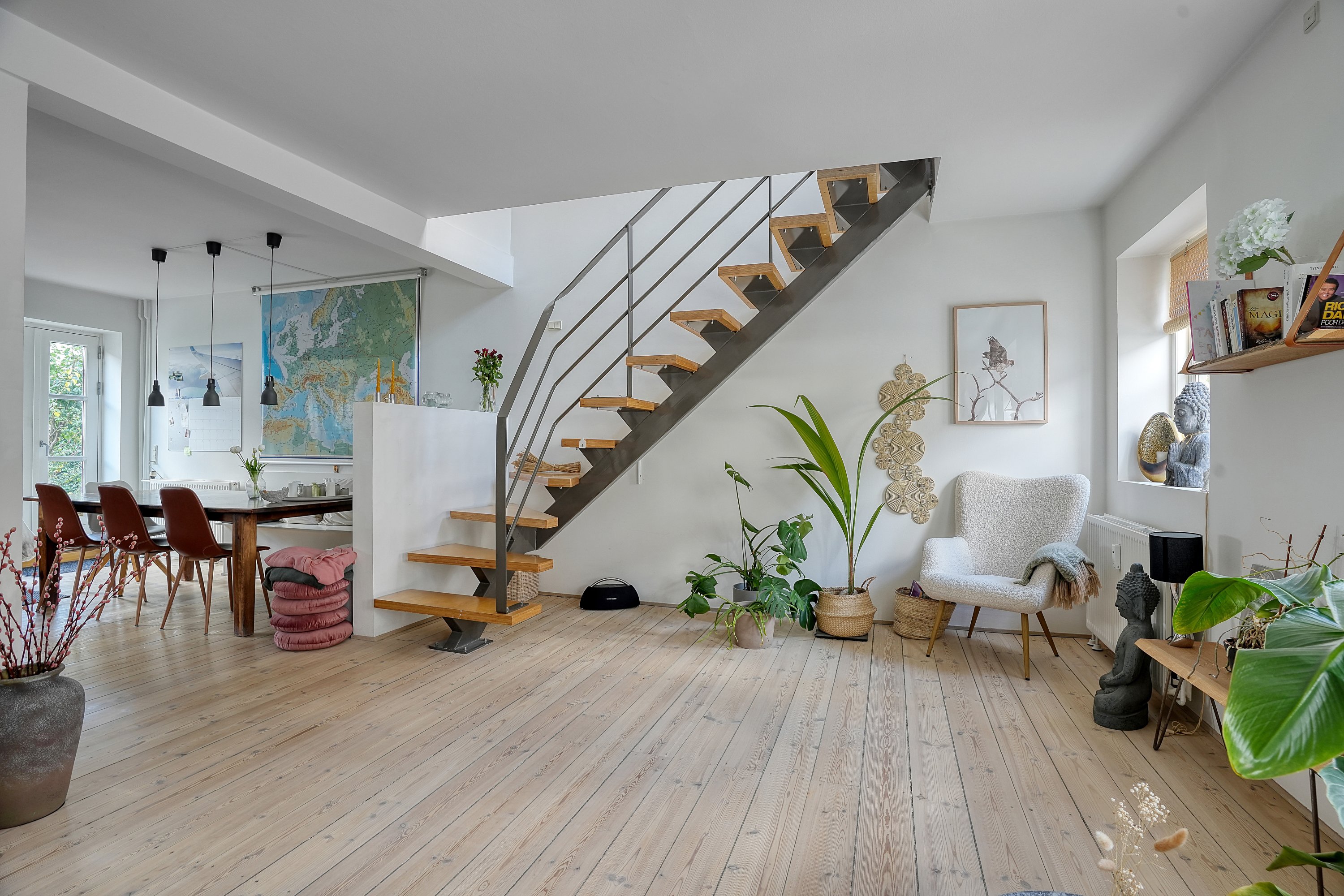 Fremhævet stue billede i fuldskærmstilstand. Billede af Vibekegade 17, 2100 København Ø