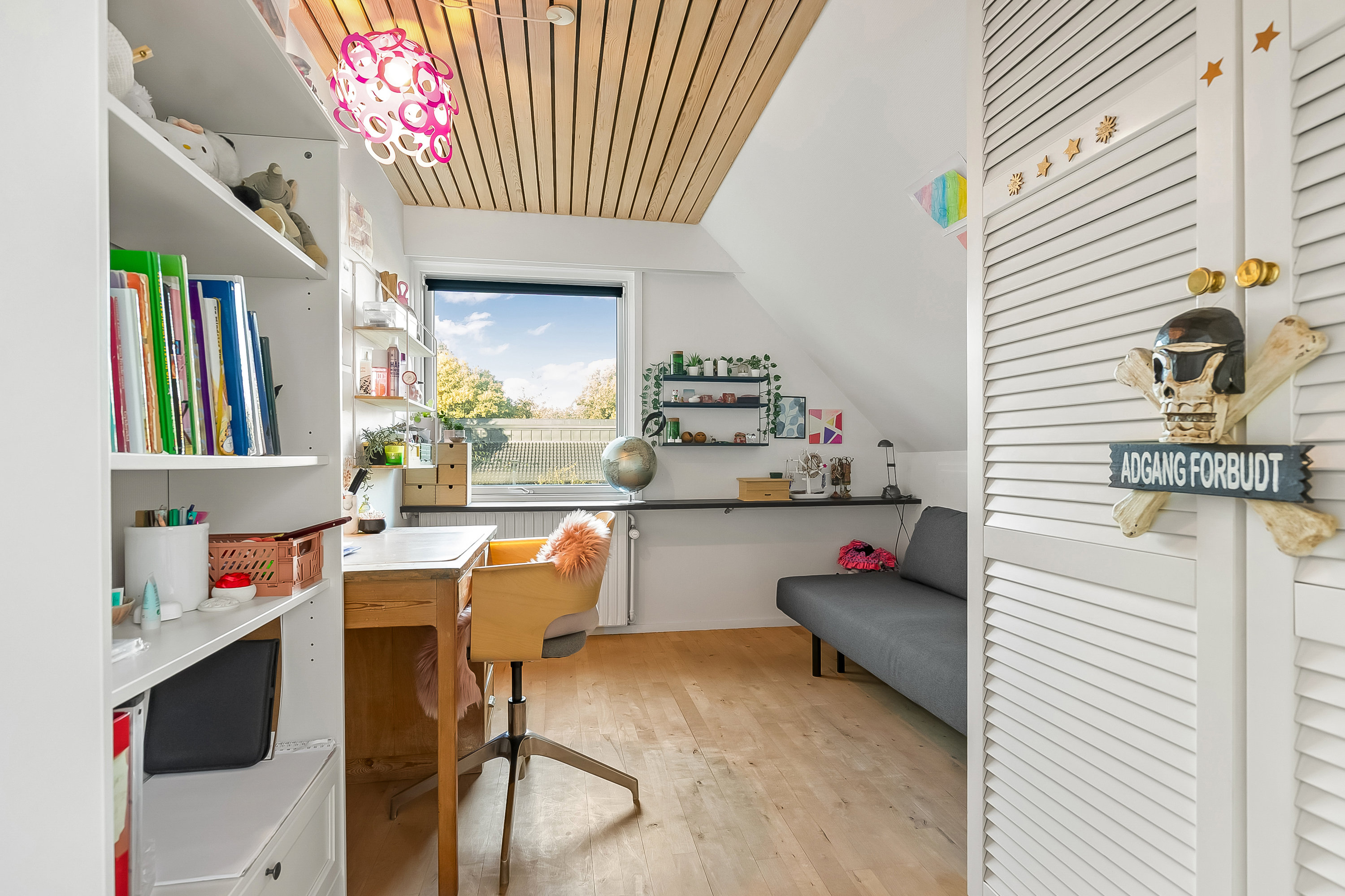 Fremhævet værelse billede i fuldskærmstilstand. Billede af Mariavej 1, 6091 Bjert