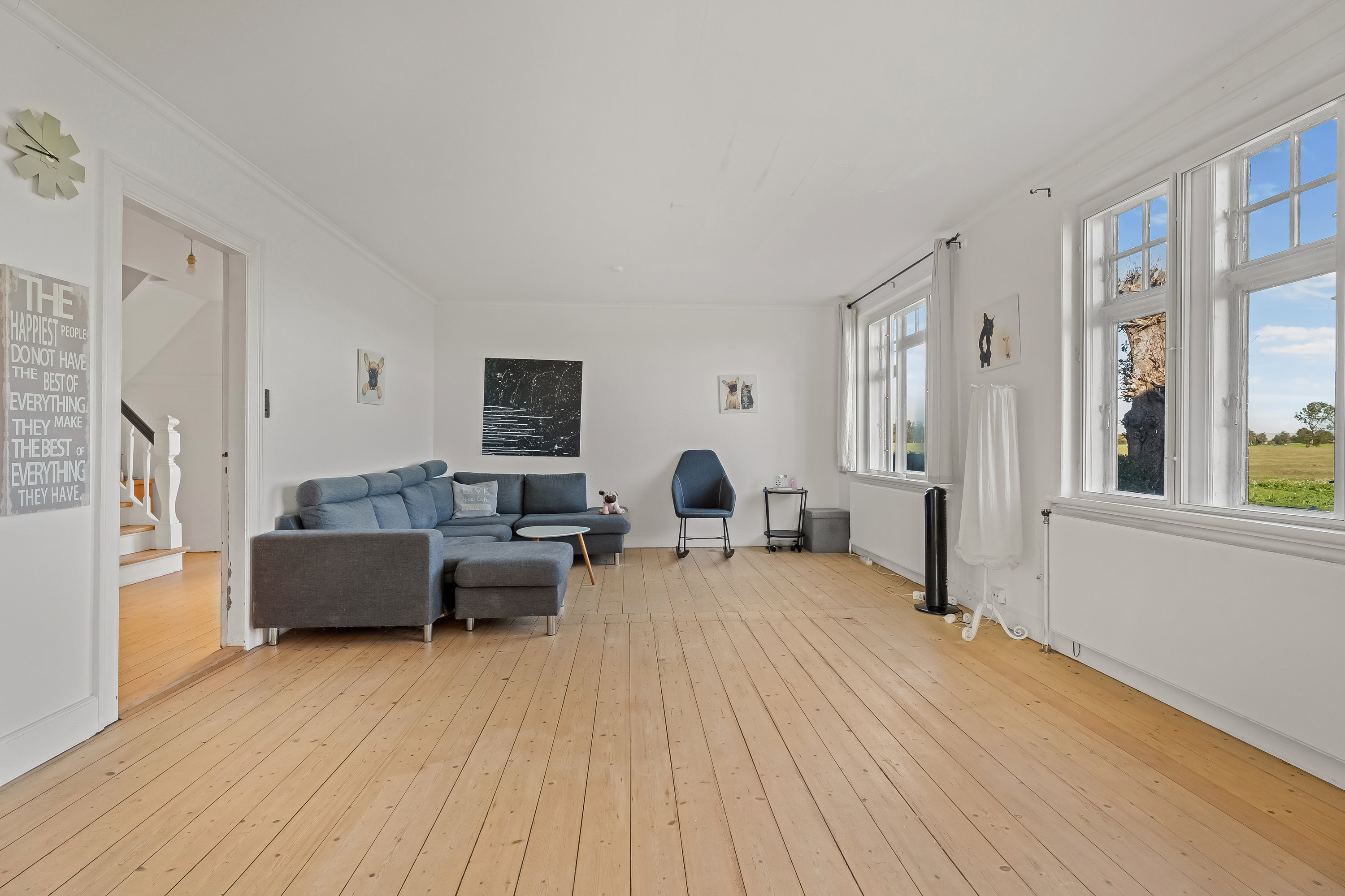 Fremhævet stue billede i fuldskærmstilstand. Billede af Lillebrændevej 62, Torkilstrup, 4850 Stubbekøbing