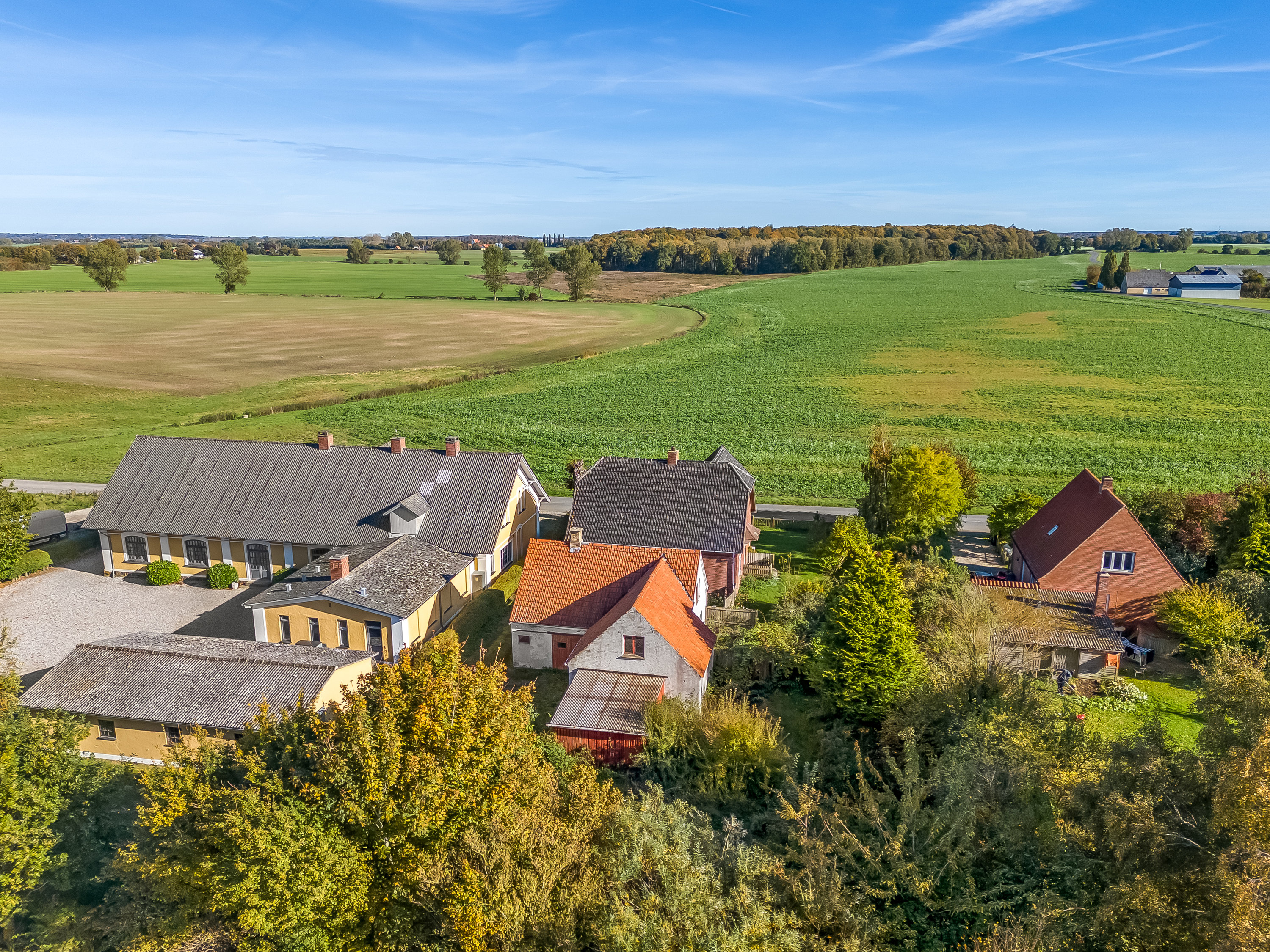 Fremhævet facade billede i fuldskærmstilstand. Billede af Lillebrændevej 62, Torkilstrup, 4850 Stubbekøbing