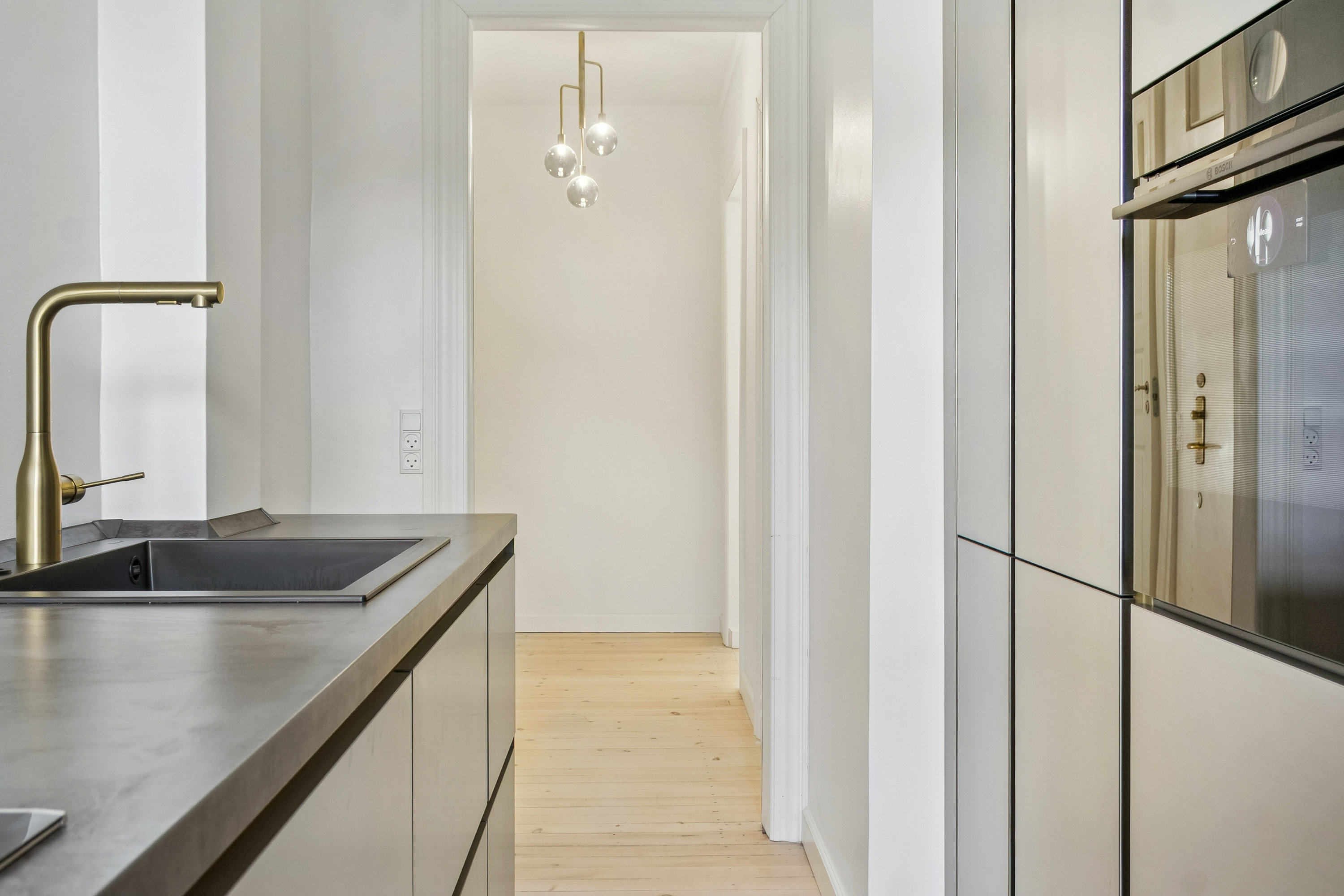 Fremhævet køkken billede i fuldskærmstilstand. Billede af Blidahpark 7, 1. th., 2900 Hellerup