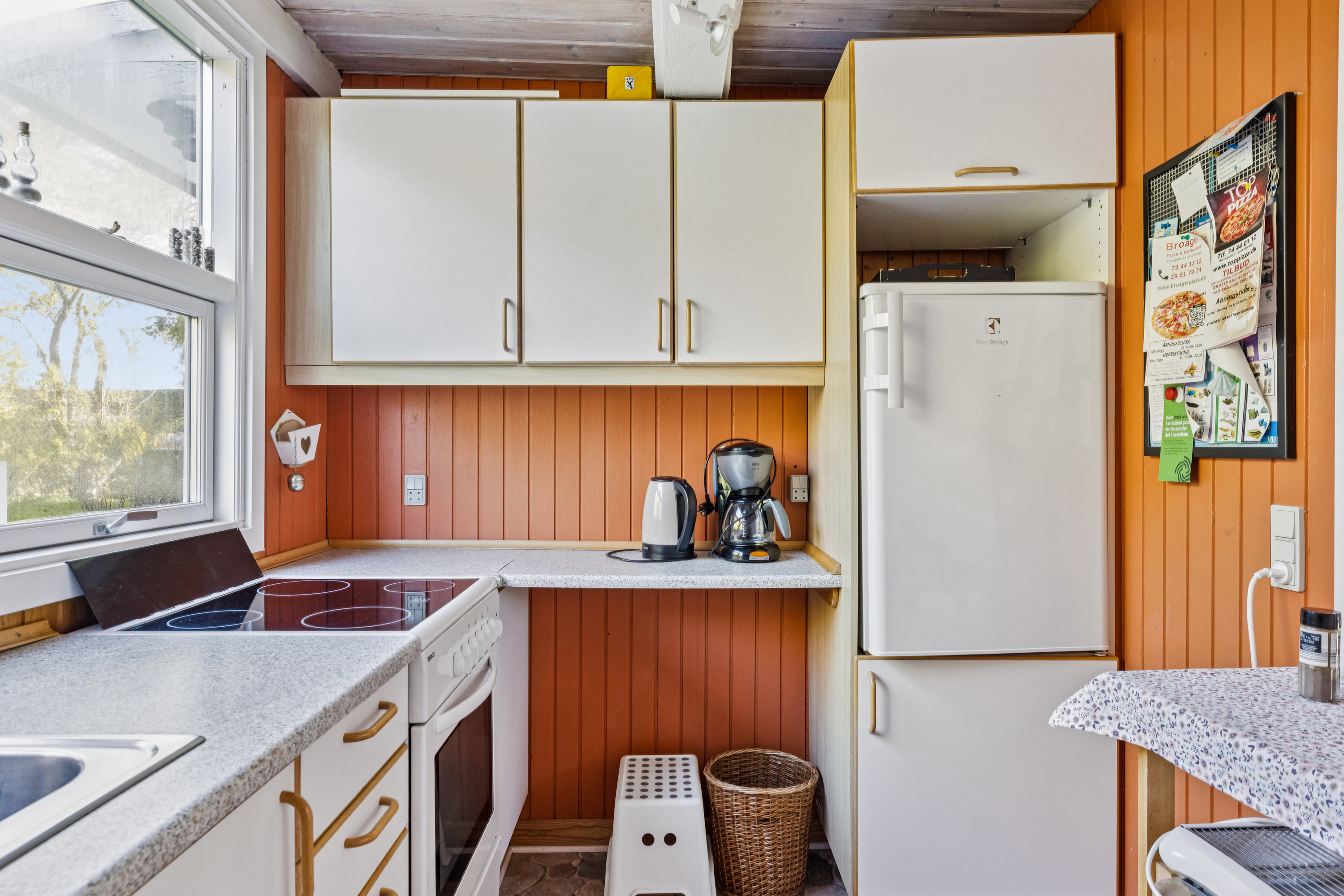 Fremhævet køkken billede i fuldskærmstilstand. Billede af Askevej 9, Vemmingbund, 6310 Broager