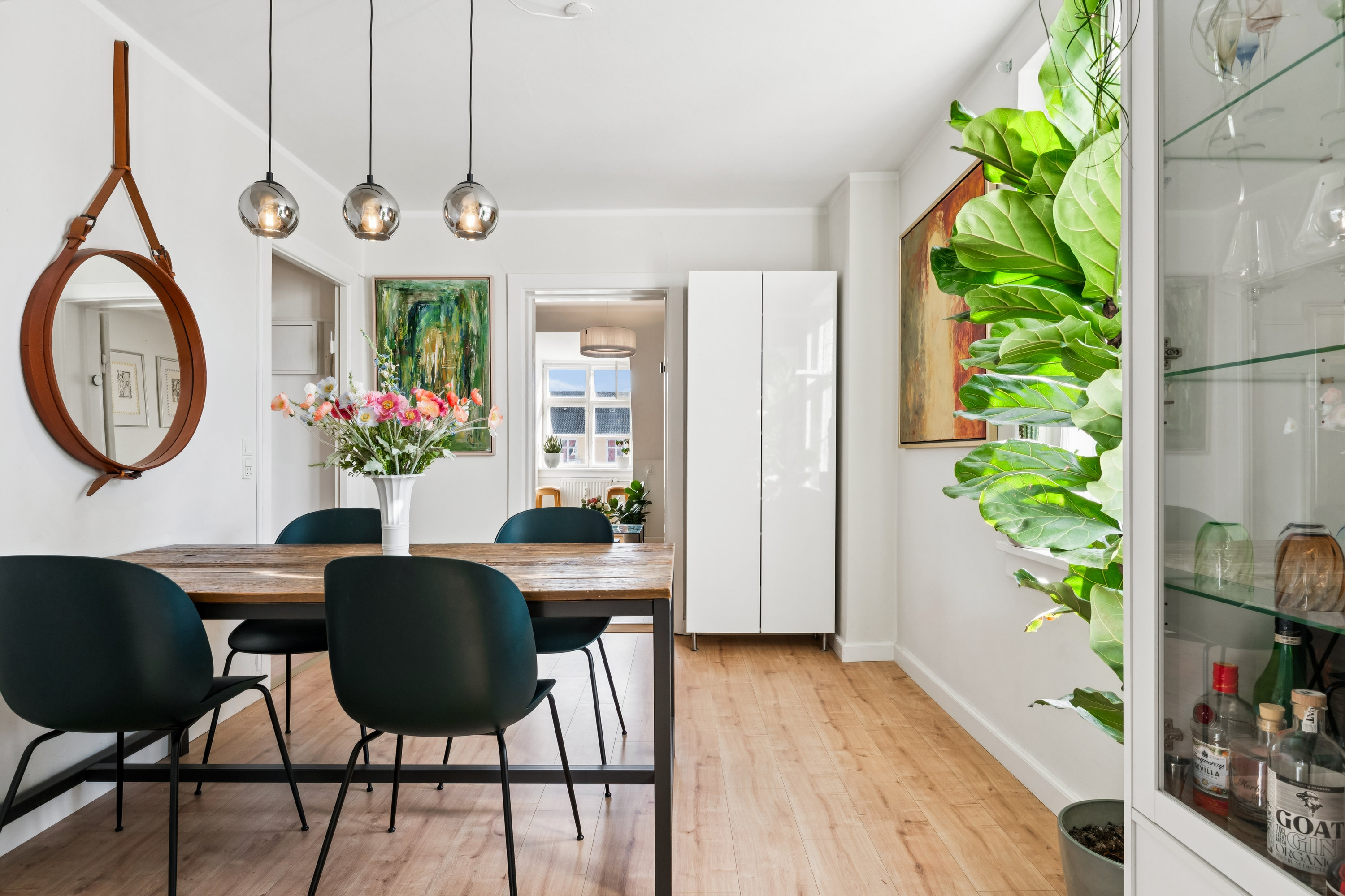 Fremhævet køkken billede i fuldskærmstilstand. Billede af Overgaden Neden Vandet 39, 4. th., 1414 København K