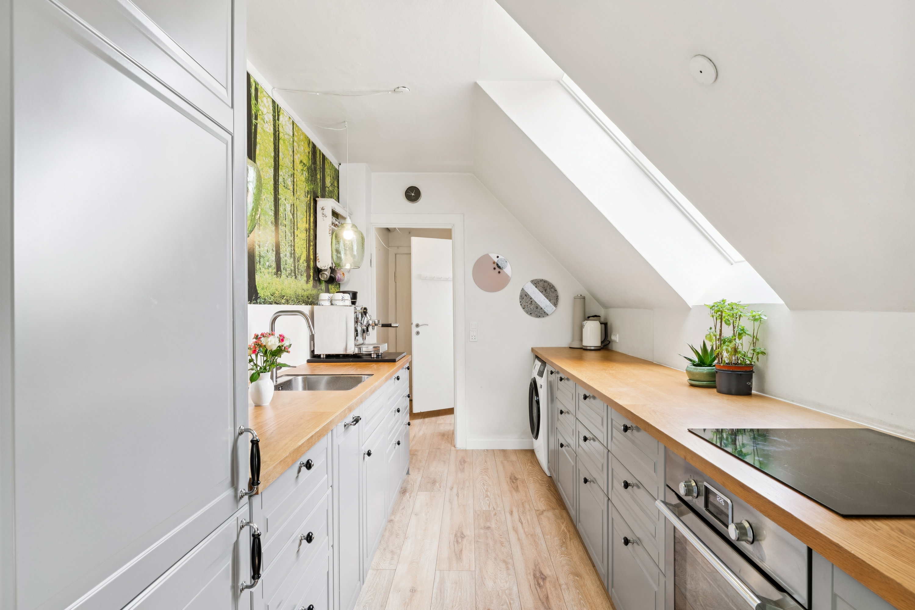 Fremhævet køkken billede i fuldskærmstilstand. Billede af Overgaden Neden Vandet 39, 4. th., 1414 København K