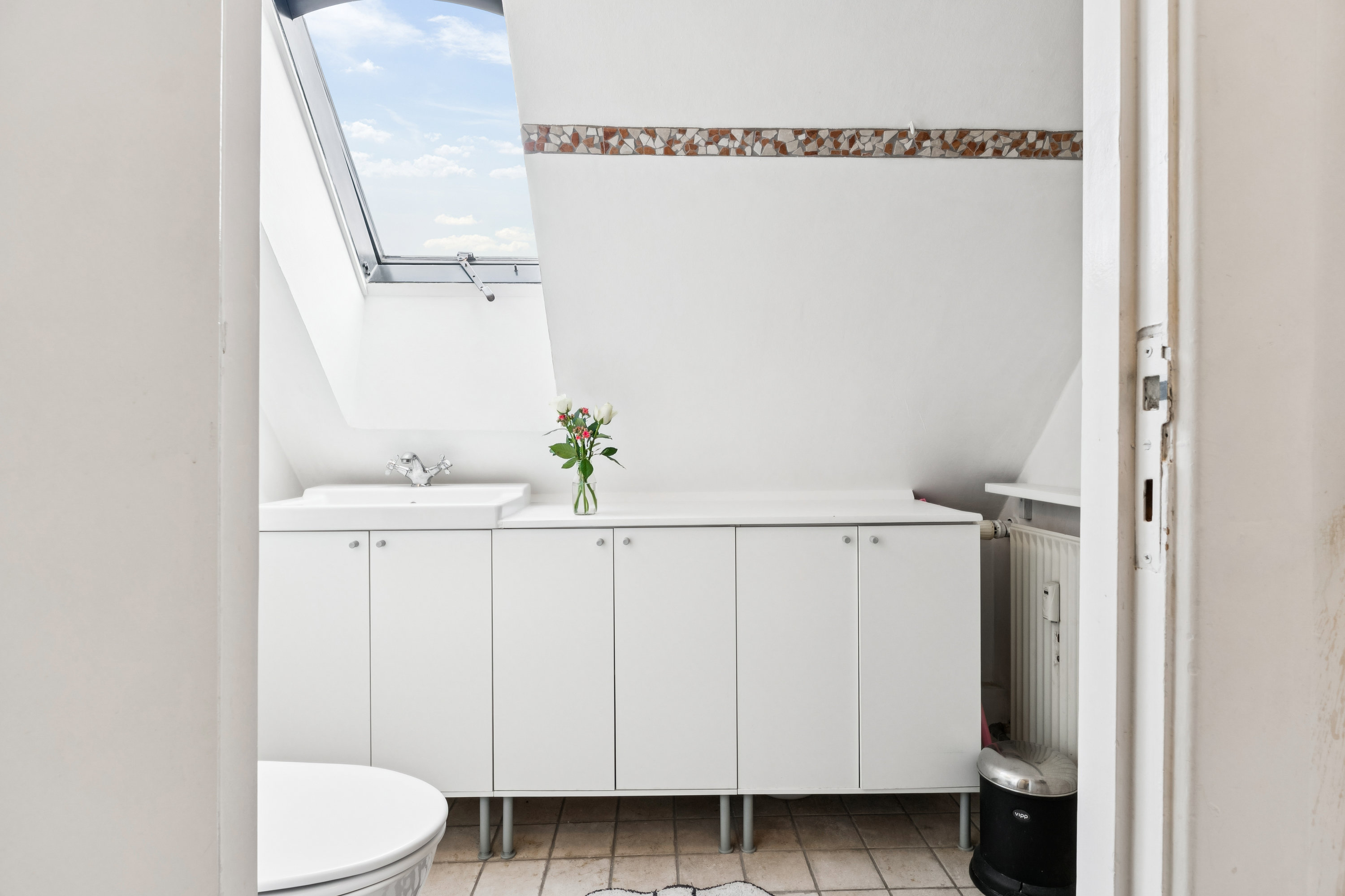 Fremhævet badeværelse billede i fuldskærmstilstand. Billede af Overgaden Neden Vandet 39, 4. th., 1414 København K