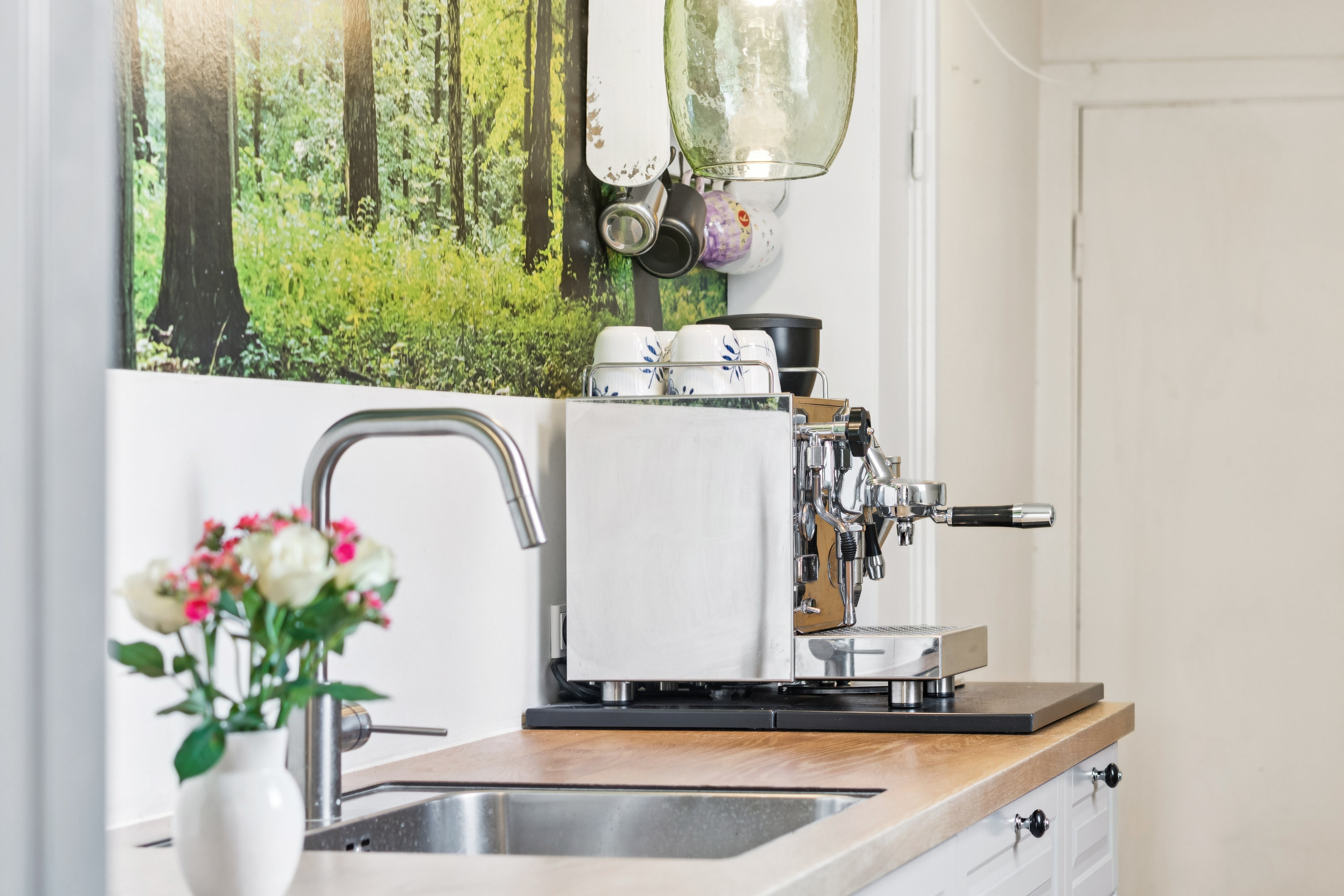 Fremhævet køkken billede i fuldskærmstilstand. Billede af Overgaden Neden Vandet 39, 4. th., 1414 København K