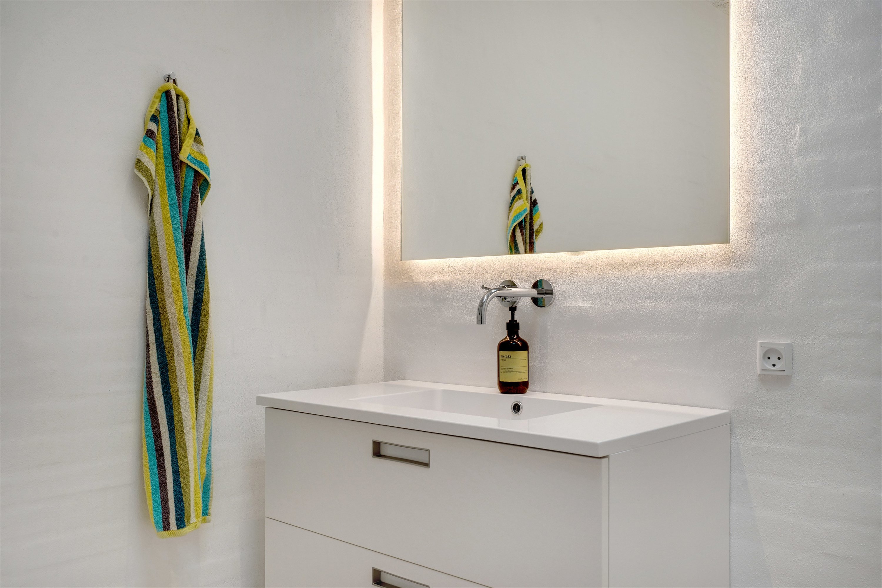 Fremhævet badeværelse billede i fuldskærmstilstand. Billede af Hjortevej 8, 6715 Esbjerg N