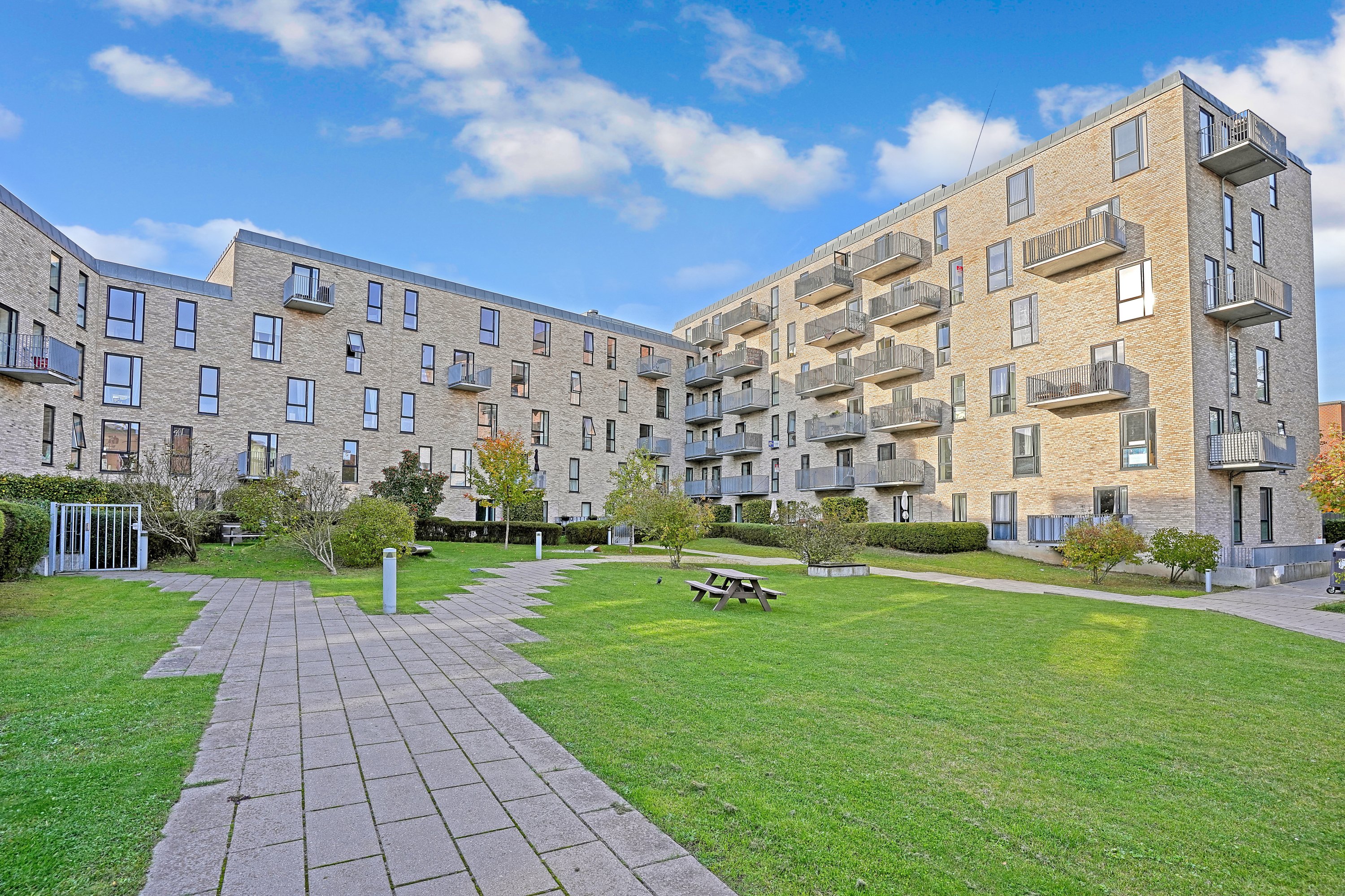 Fremhævet ejendommen billede i fuldskærmstilstand. Billede af Clara Pontoppidans Vej 18, 1. mf., 2500 Valby