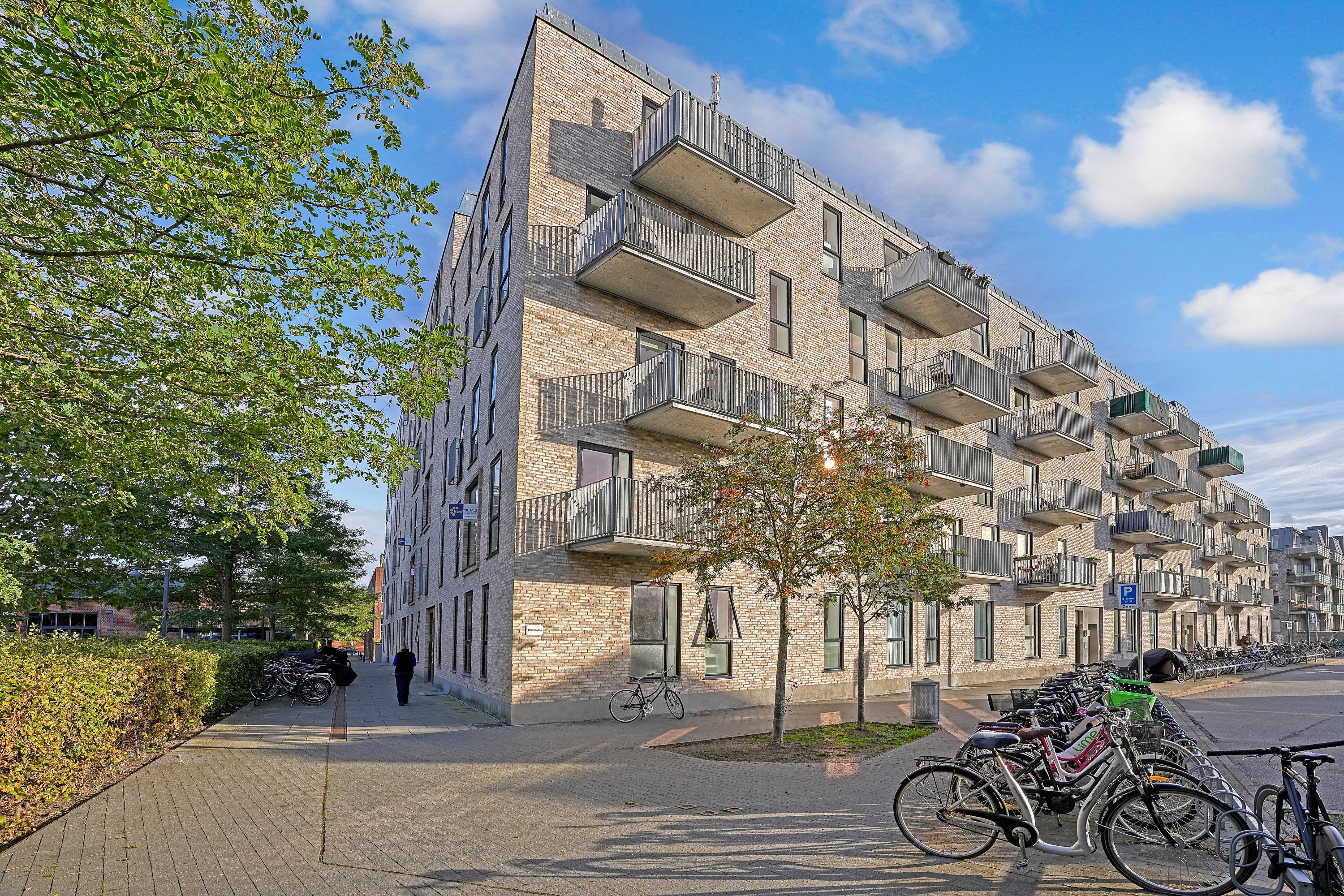 Fremhævet ejendommen billede i fuldskærmstilstand. Billede af Clara Pontoppidans Vej 18, 1. mf., 2500 Valby