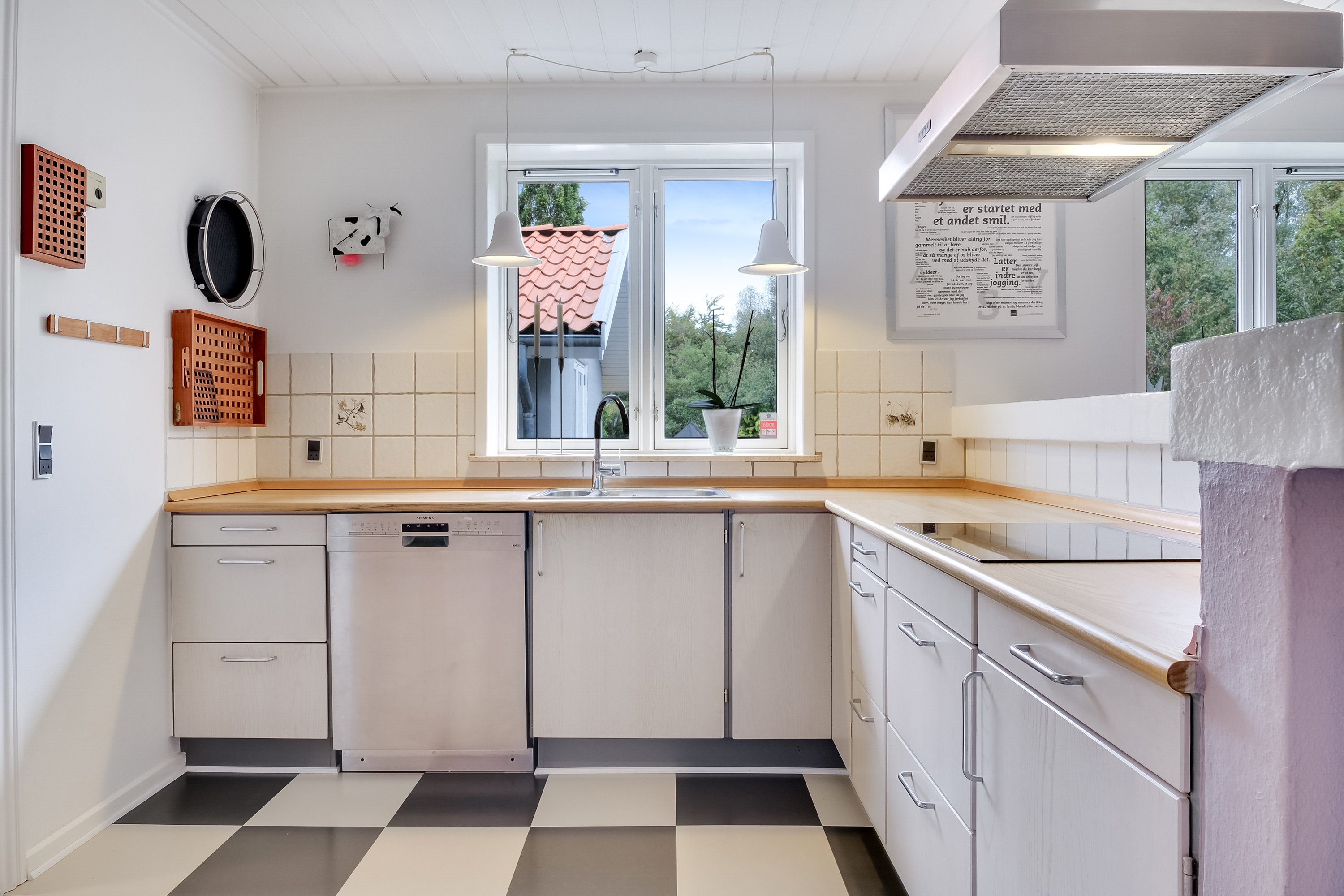 Fremhævet køkken billede i fuldskærmstilstand. Billede af Skrænten 19, 5853 Ørbæk