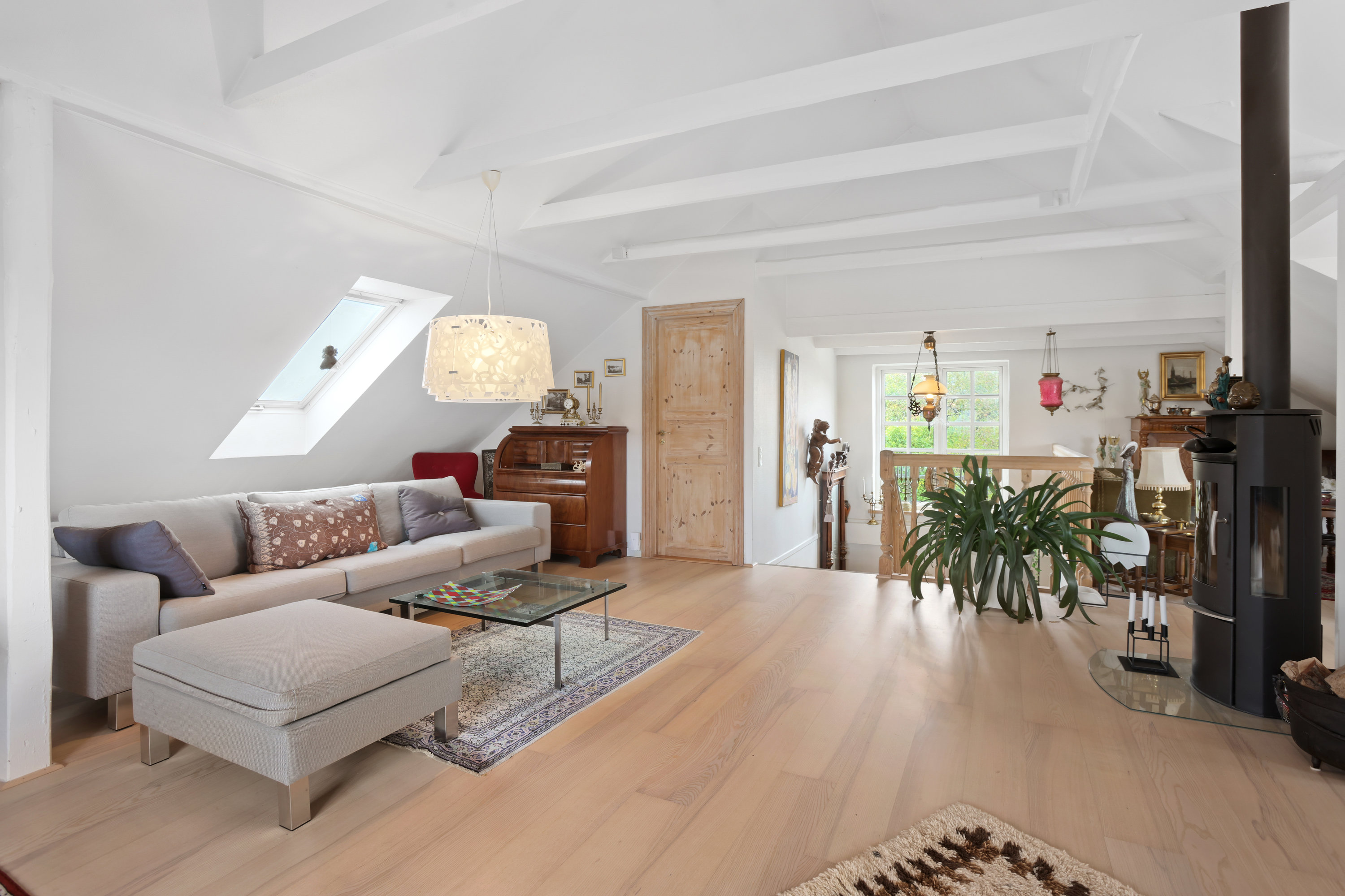 Fremhævet stue billede i fuldskærmstilstand. Billede af Enghavevej 11, 8660 Skanderborg