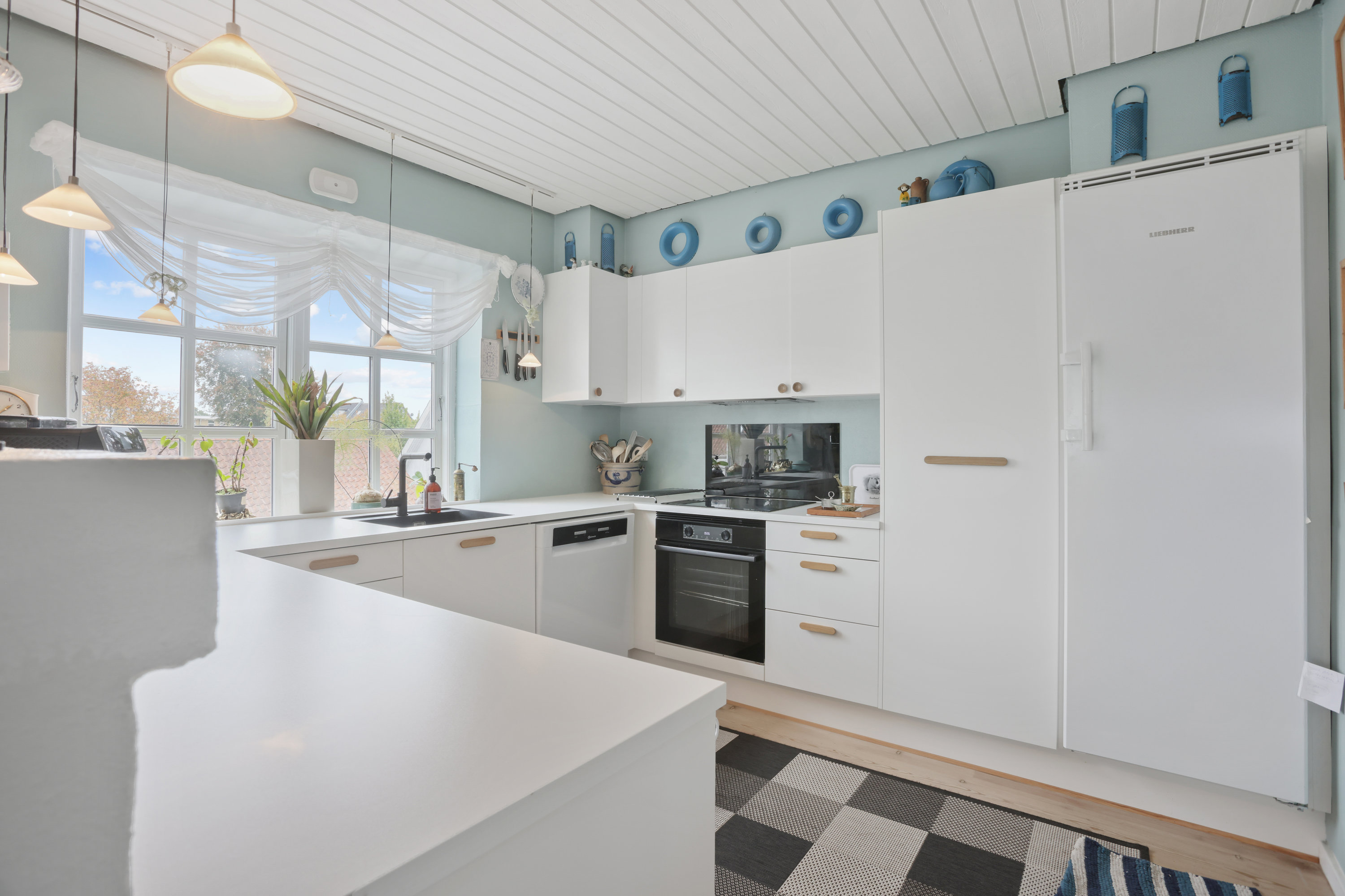 Fremhævet køkken billede i fuldskærmstilstand. Billede af Enghavevej 11, 8660 Skanderborg