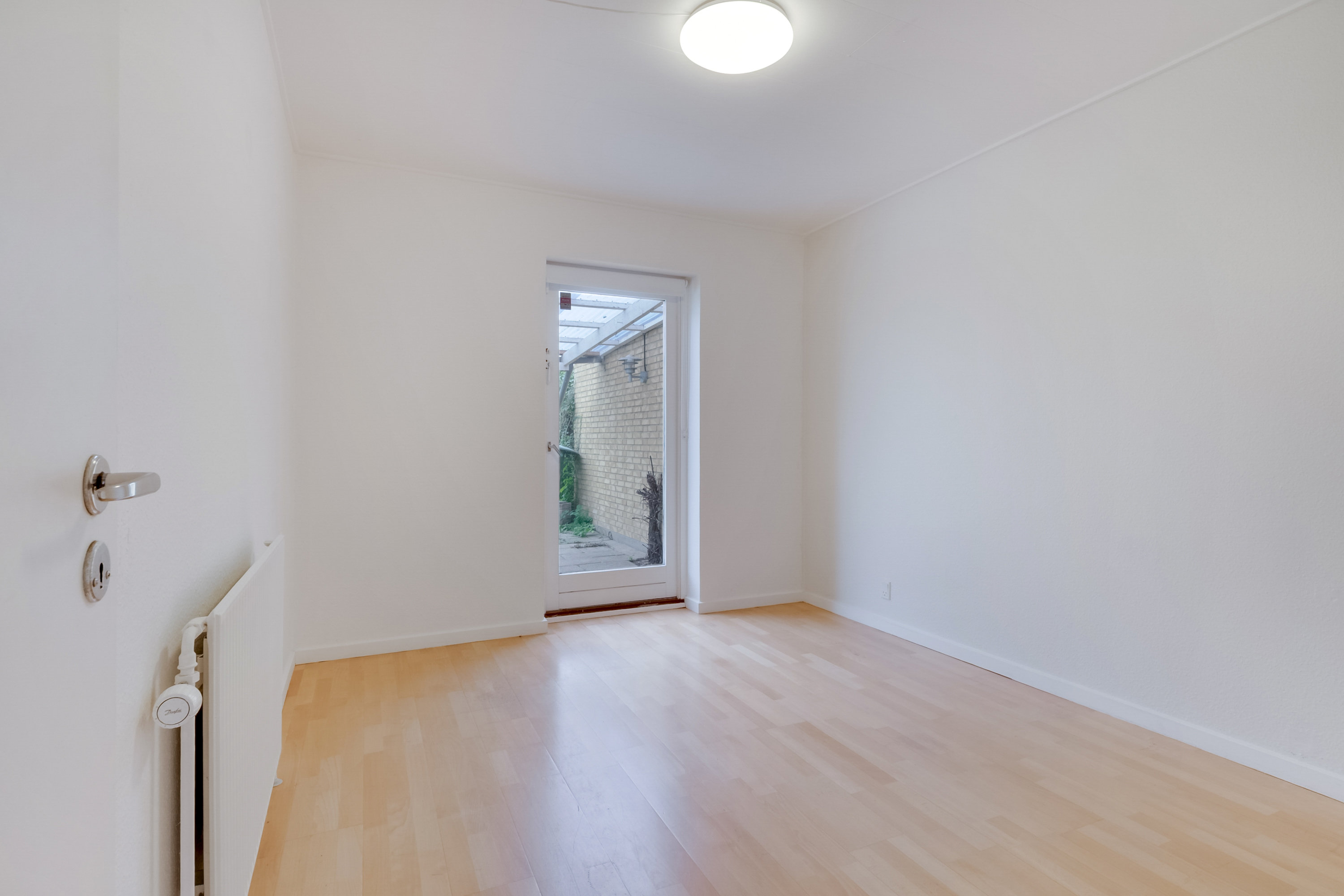 Fremhævet soveværelse billede i fuldskærmstilstand. Billede af Rolf Krakes Vænge 16, 5800 Nyborg