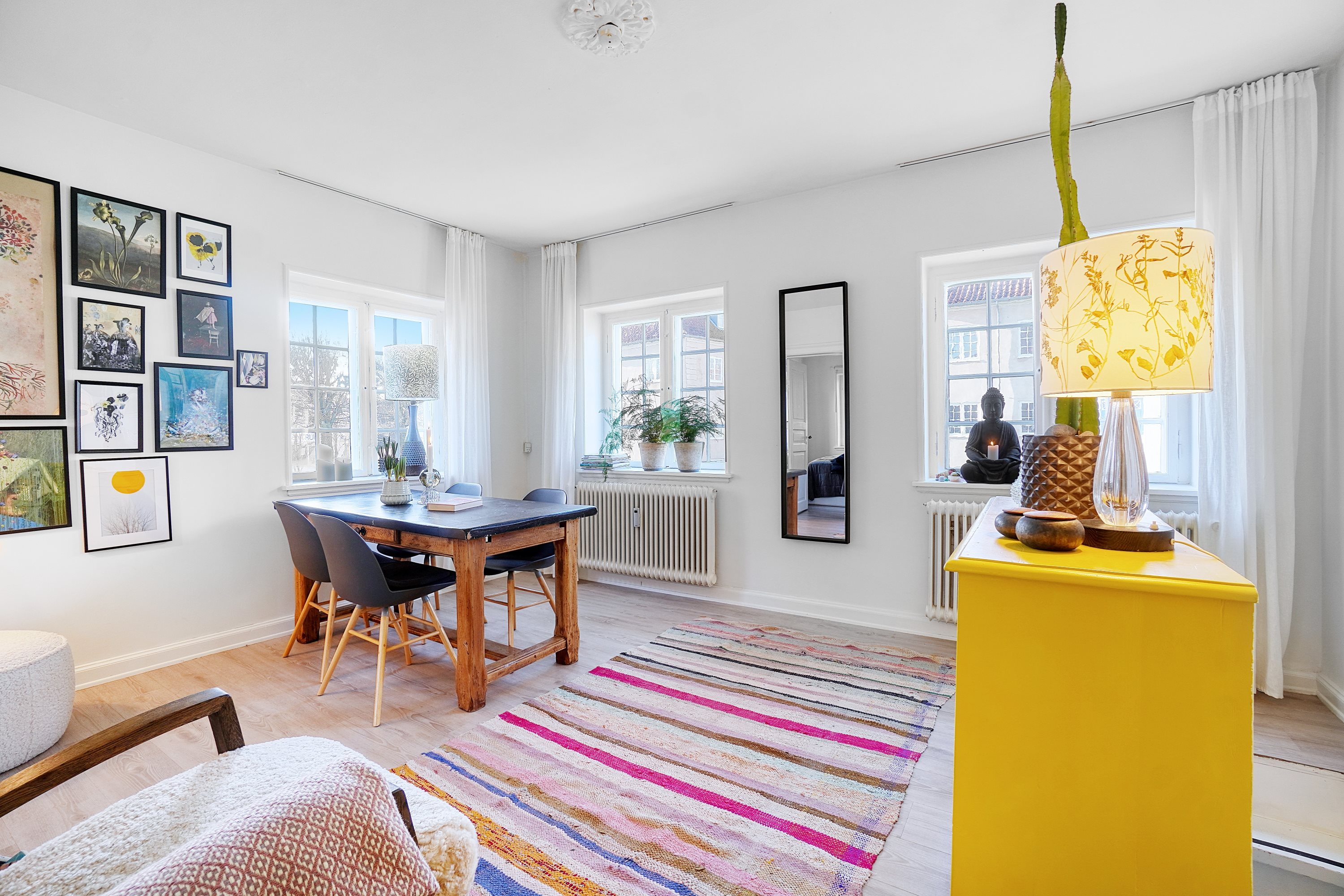 Miniaturebillede 1: stue. Billede af Bragesvej 51, st.. th., 3000 Helsingør