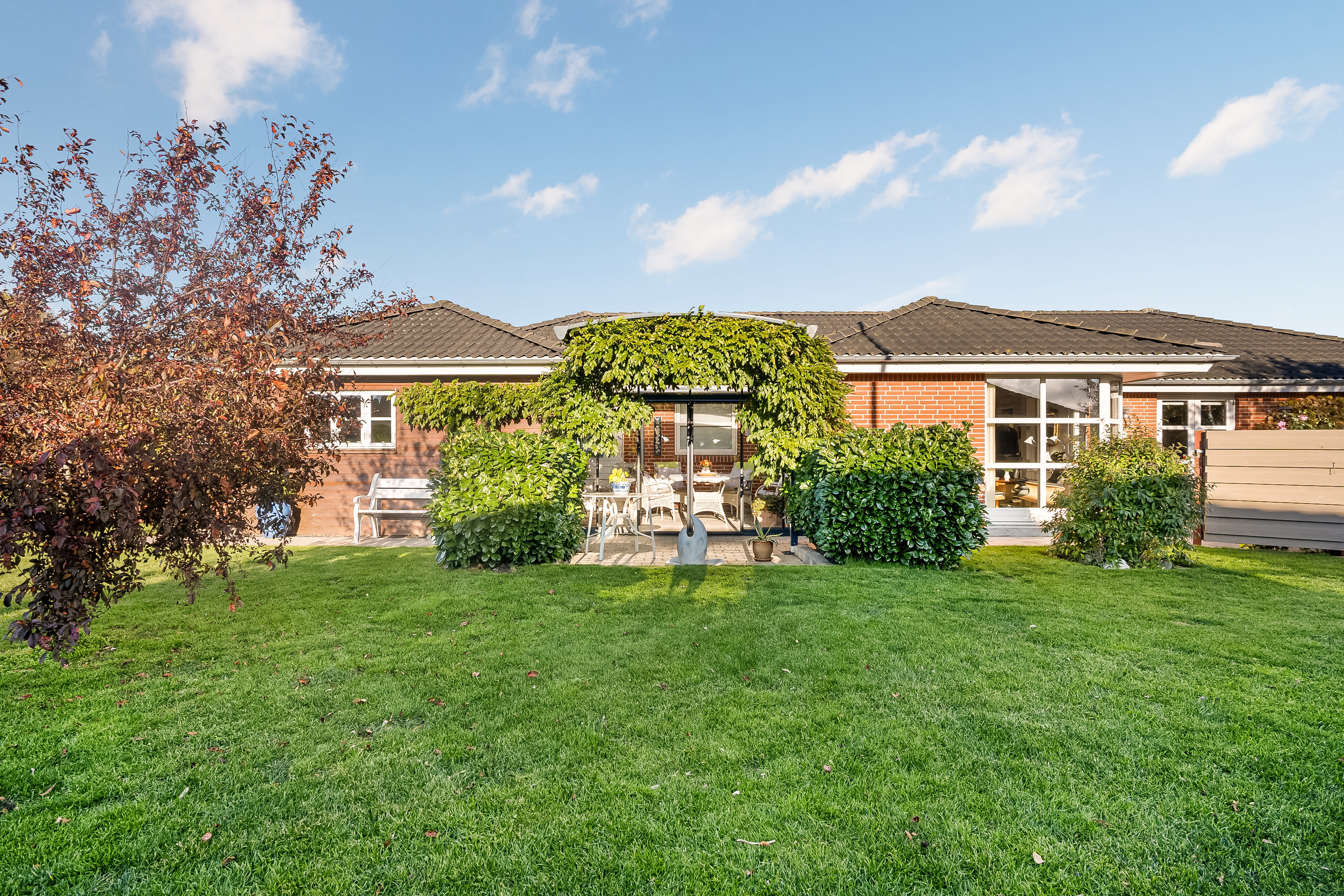 Fremhævet have billede i fuldskærmstilstand. Billede af Trondheimparken 48, 5400 Bogense