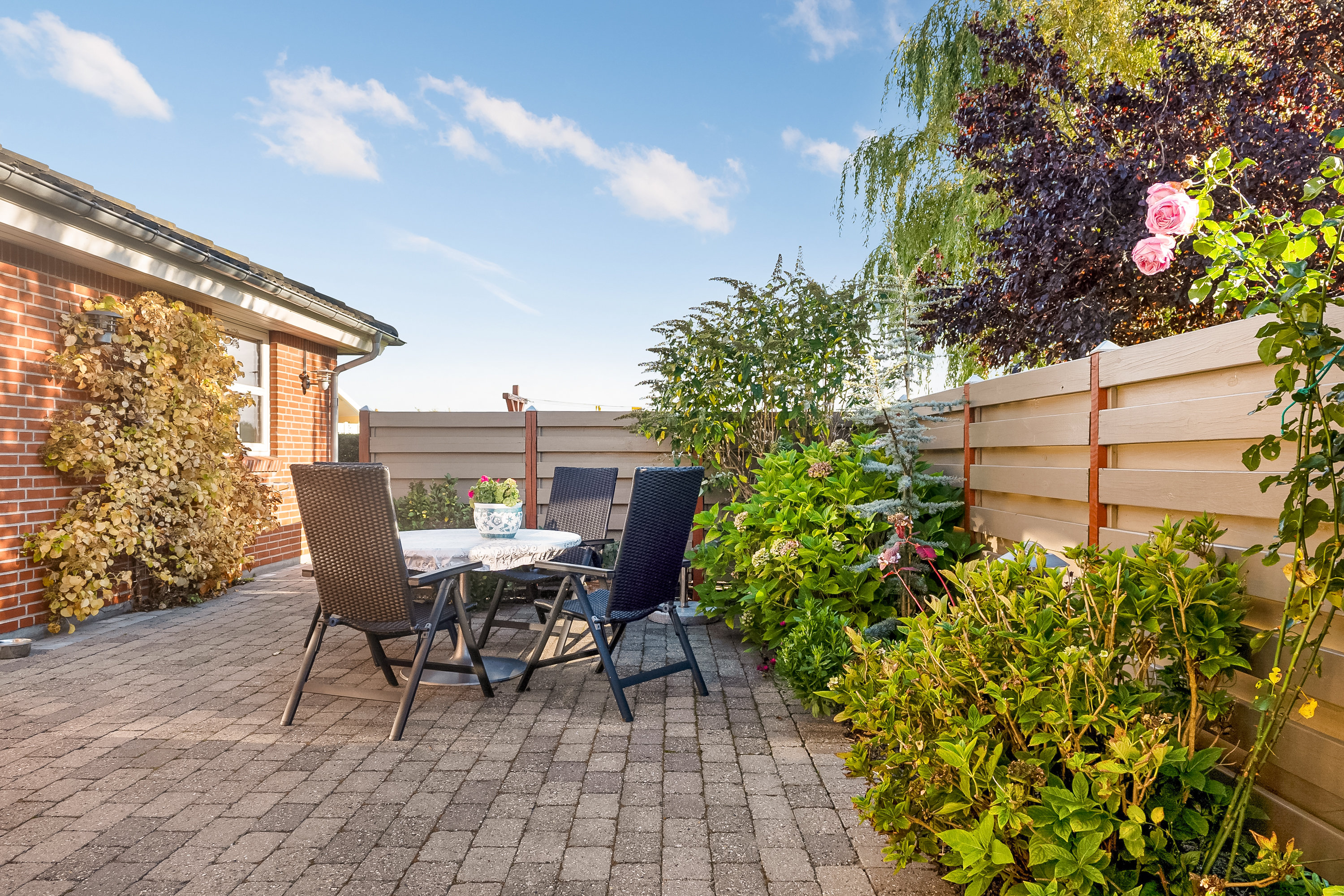 Fremhævet terrasse billede i fuldskærmstilstand. Billede af Trondheimparken 48, 5400 Bogense