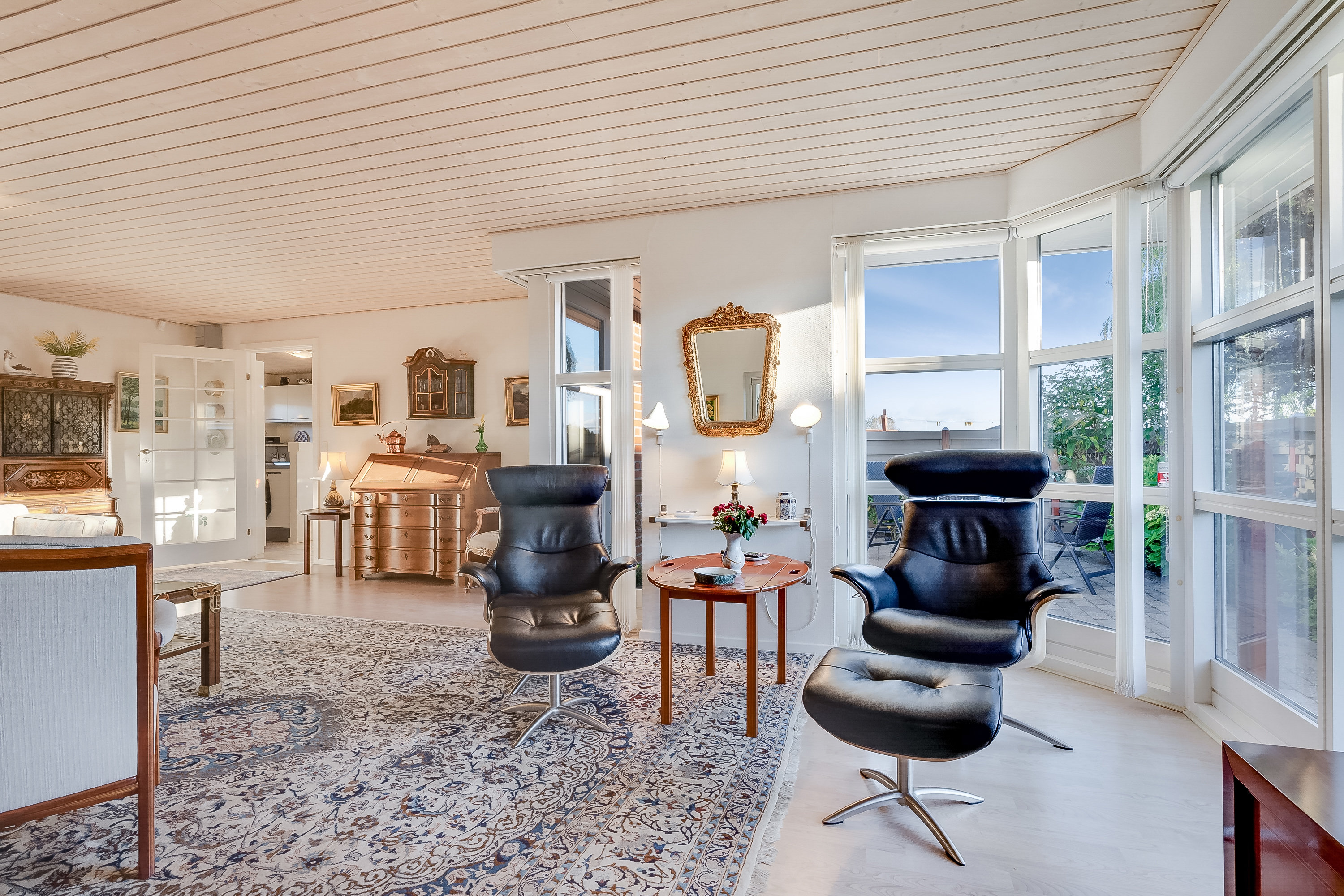 Fremhævet stue billede i fuldskærmstilstand. Billede af Trondheimparken 48, 5400 Bogense