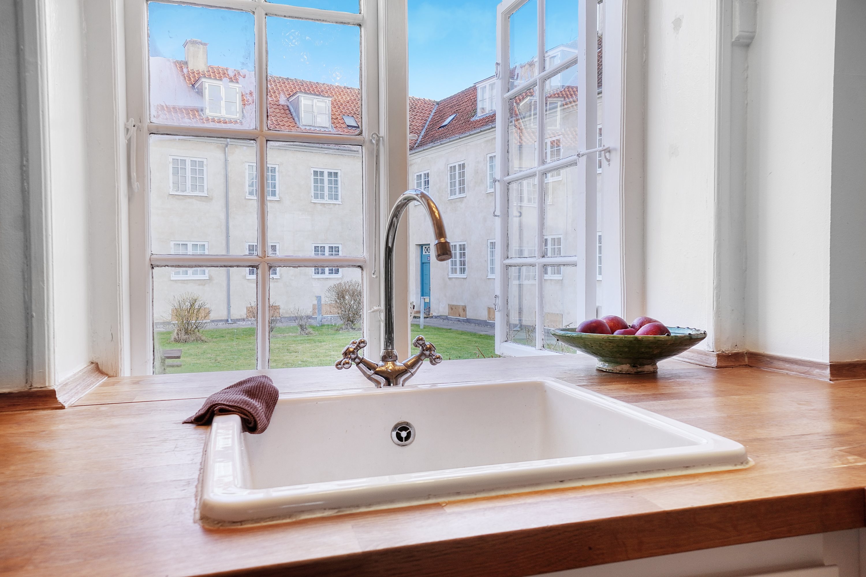 Fremhævet køkken billede i fuldskærmstilstand. Billede af Bragesvej 51, st.. th., 3000 Helsingør