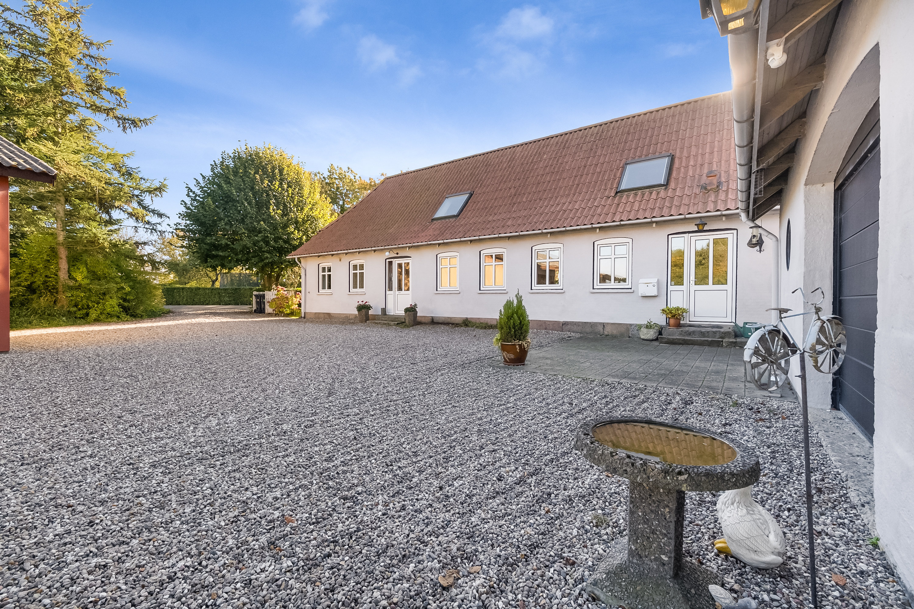 Fremhævet facade billede i fuldskærmstilstand. Billede af Pårupvej 20, Skellerup, 5540 Ullerslev