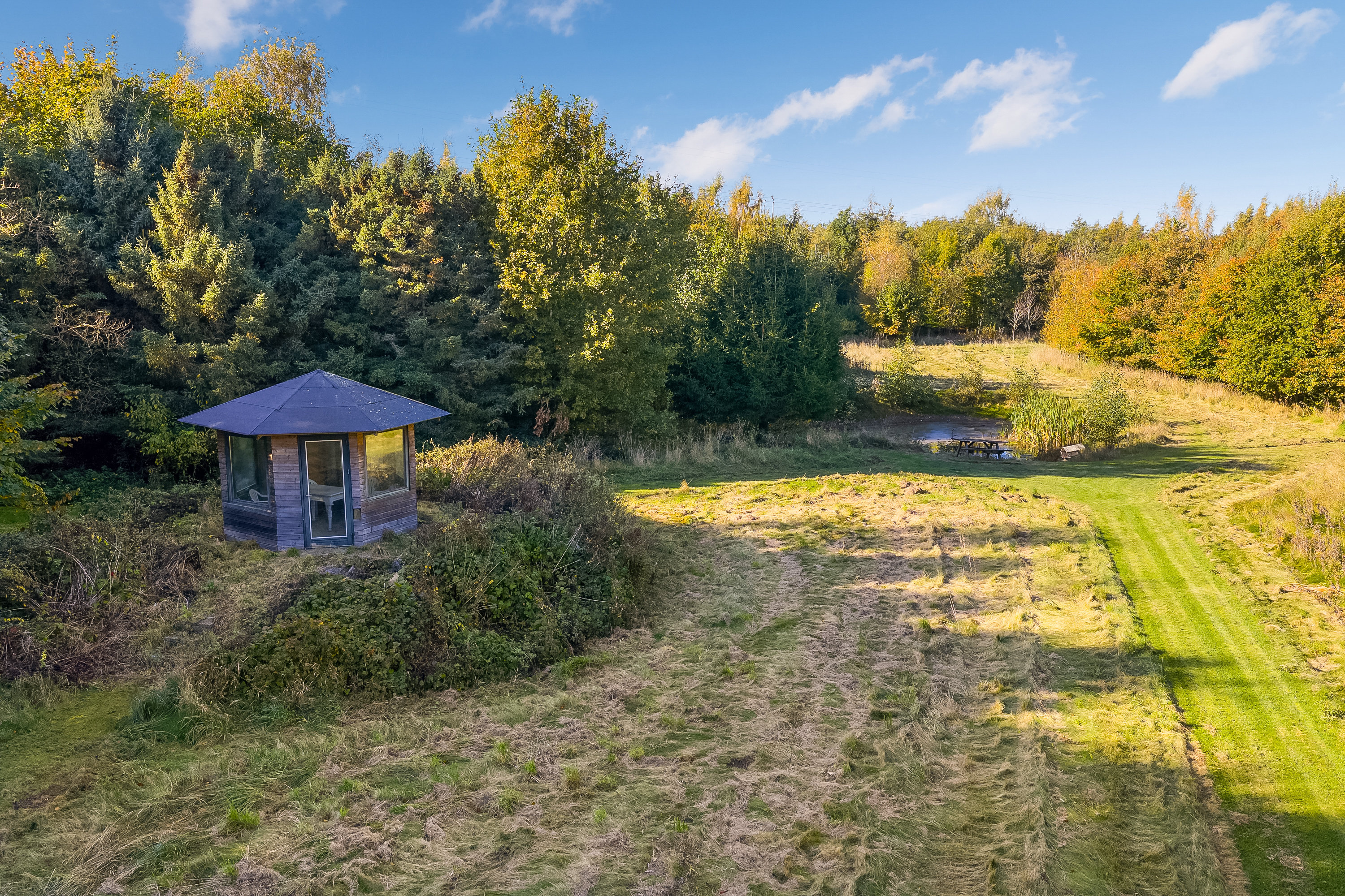 Fremhævet facade billede i fuldskærmstilstand. Billede af Pårupvej 20, Skellerup, 5540 Ullerslev