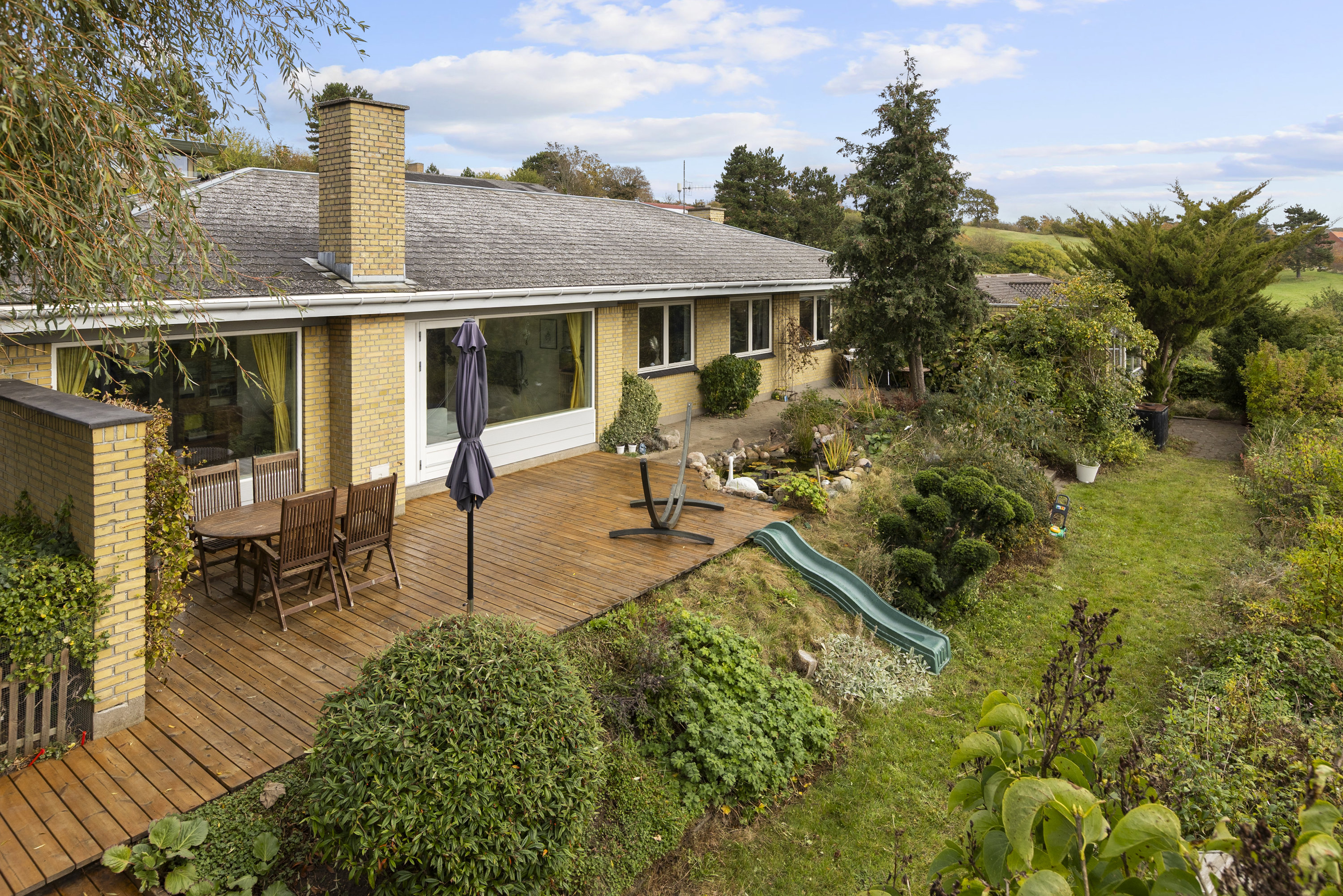 Fremhævet ejendommen billede i fuldskærmstilstand. Billede af Munkebakken 53, 4400 Kalundborg