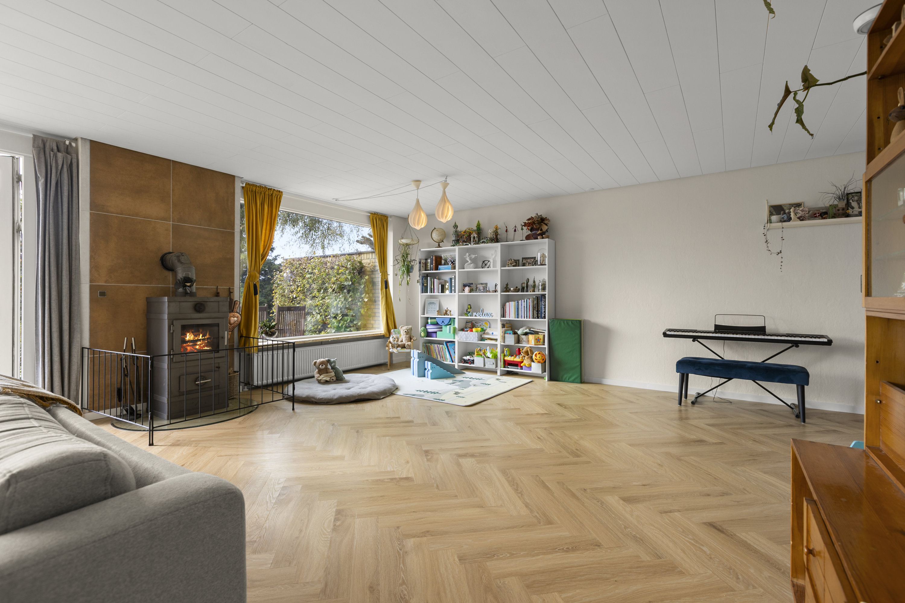 Fremhævet stue billede i fuldskærmstilstand. Billede af Munkebakken 53, 4400 Kalundborg