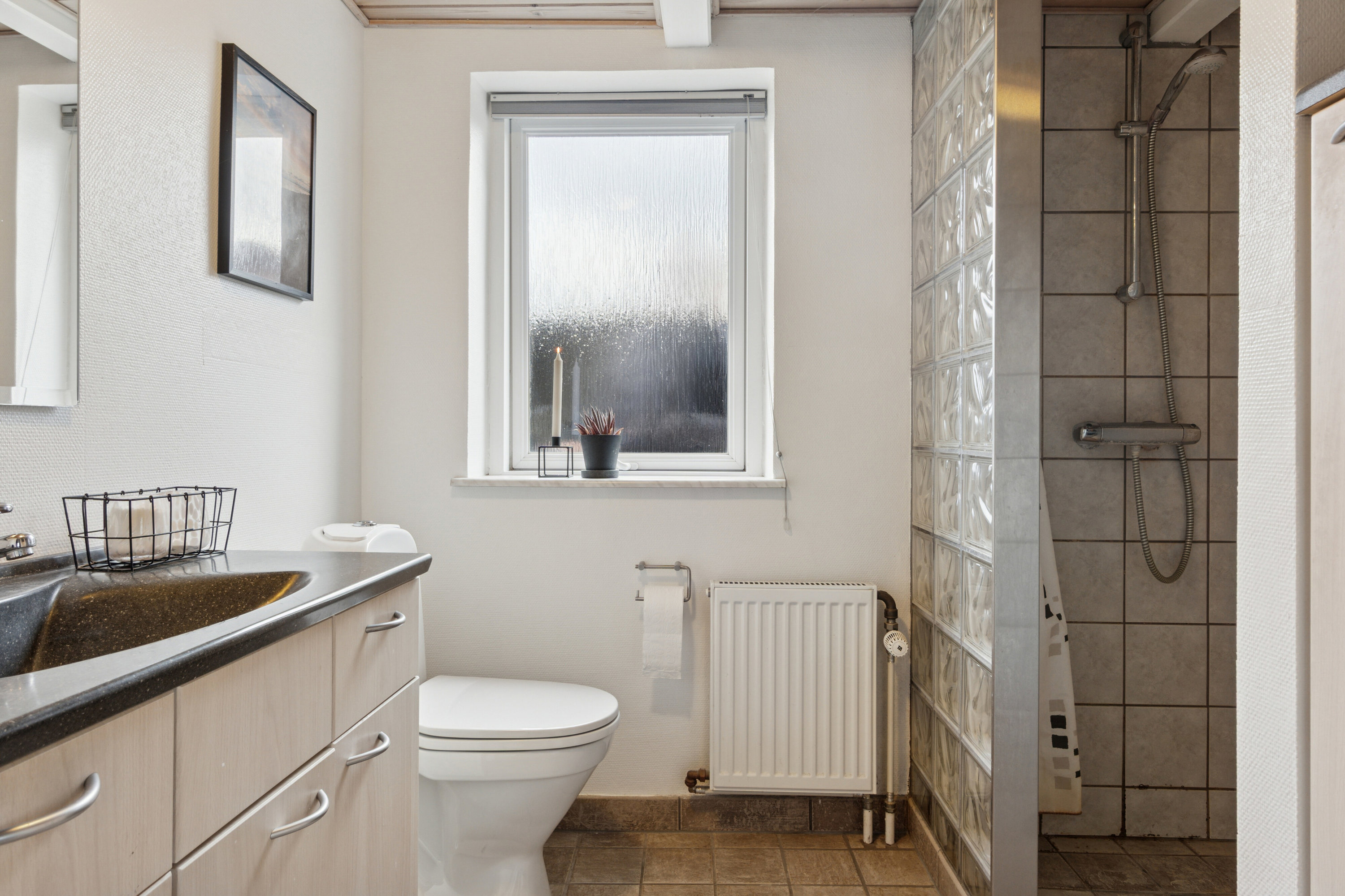 Fremhævet badeværelse billede i fuldskærmstilstand. Billede af Klostermøllevej 21, 7770 Vestervig