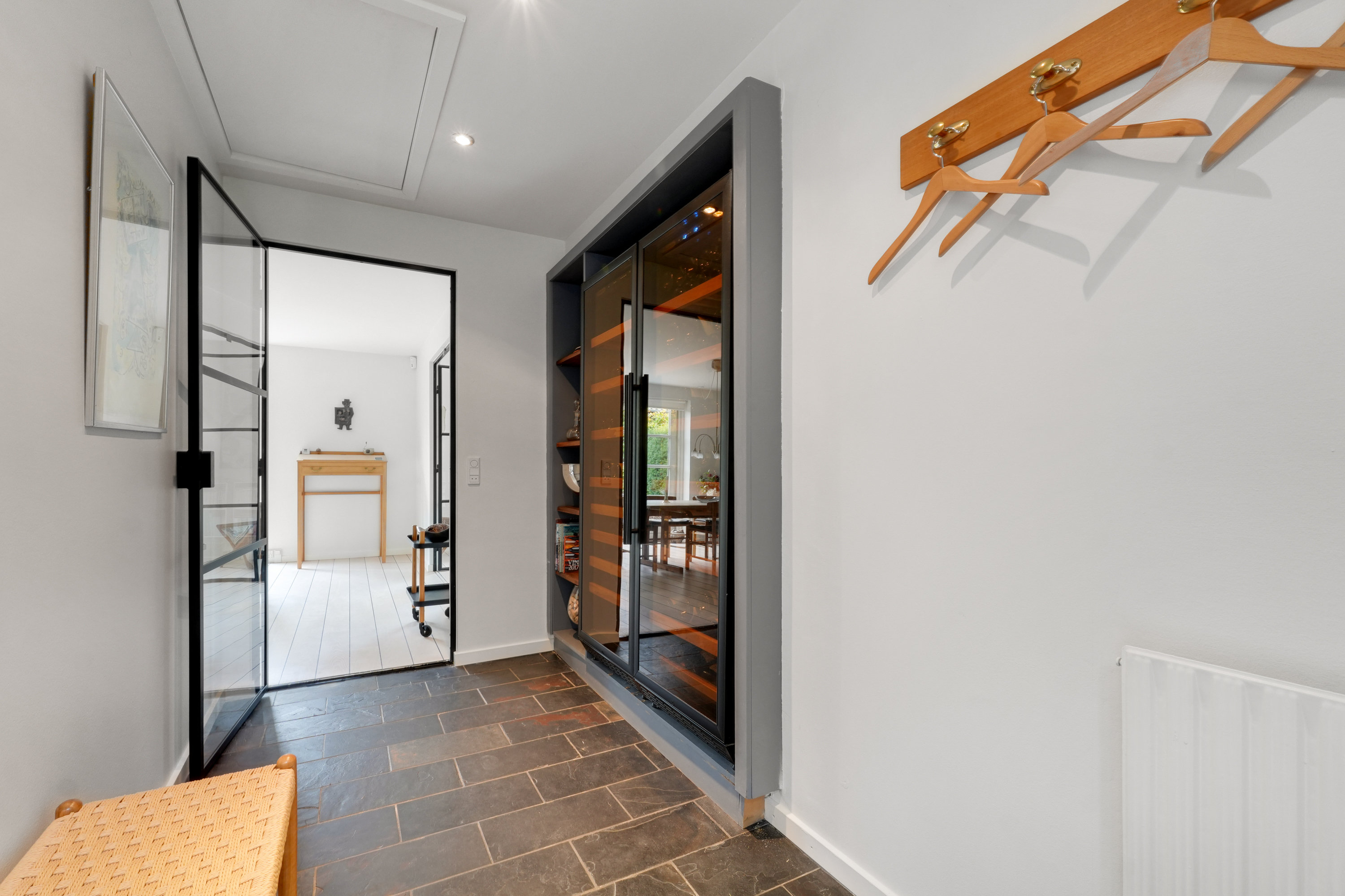 Fremhævet andet billede i fuldskærmstilstand. Billede af Sjælsøvej 57, 3460 Birkerød