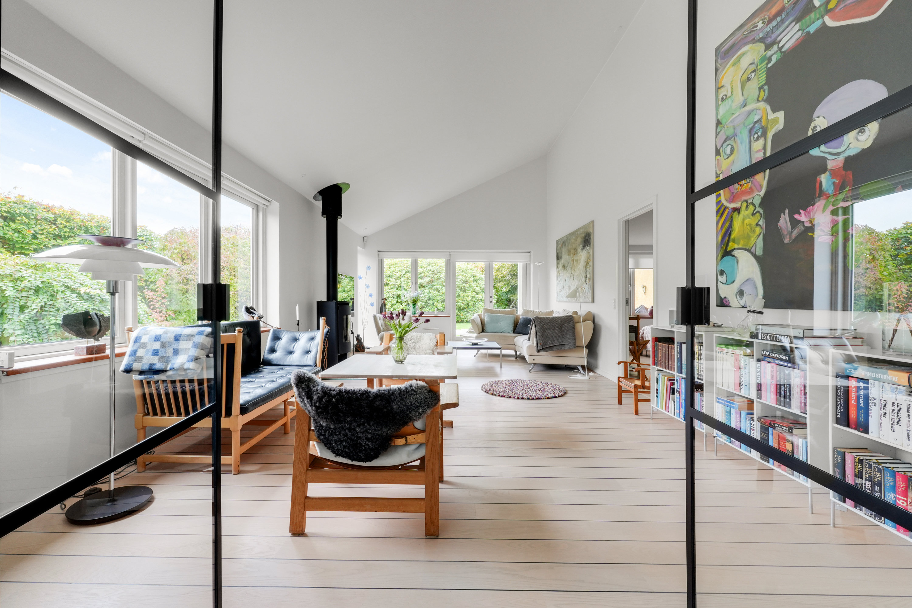 Fremhævet andet billede i fuldskærmstilstand. Billede af Sjælsøvej 57, 3460 Birkerød