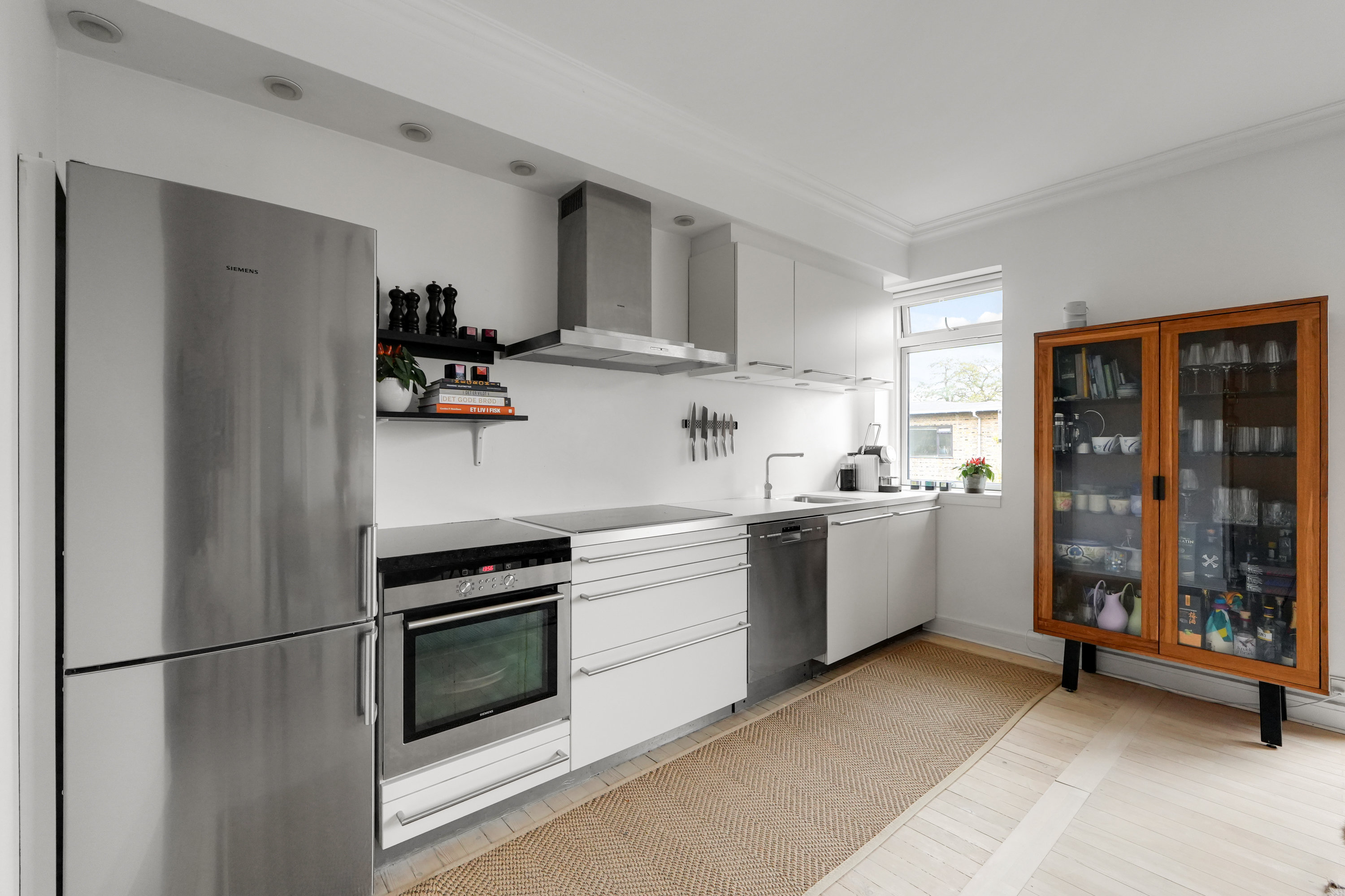 Fremhævet andet billede i fuldskærmstilstand. Billede af Blidahpark 4, 2. th., 2900 Hellerup