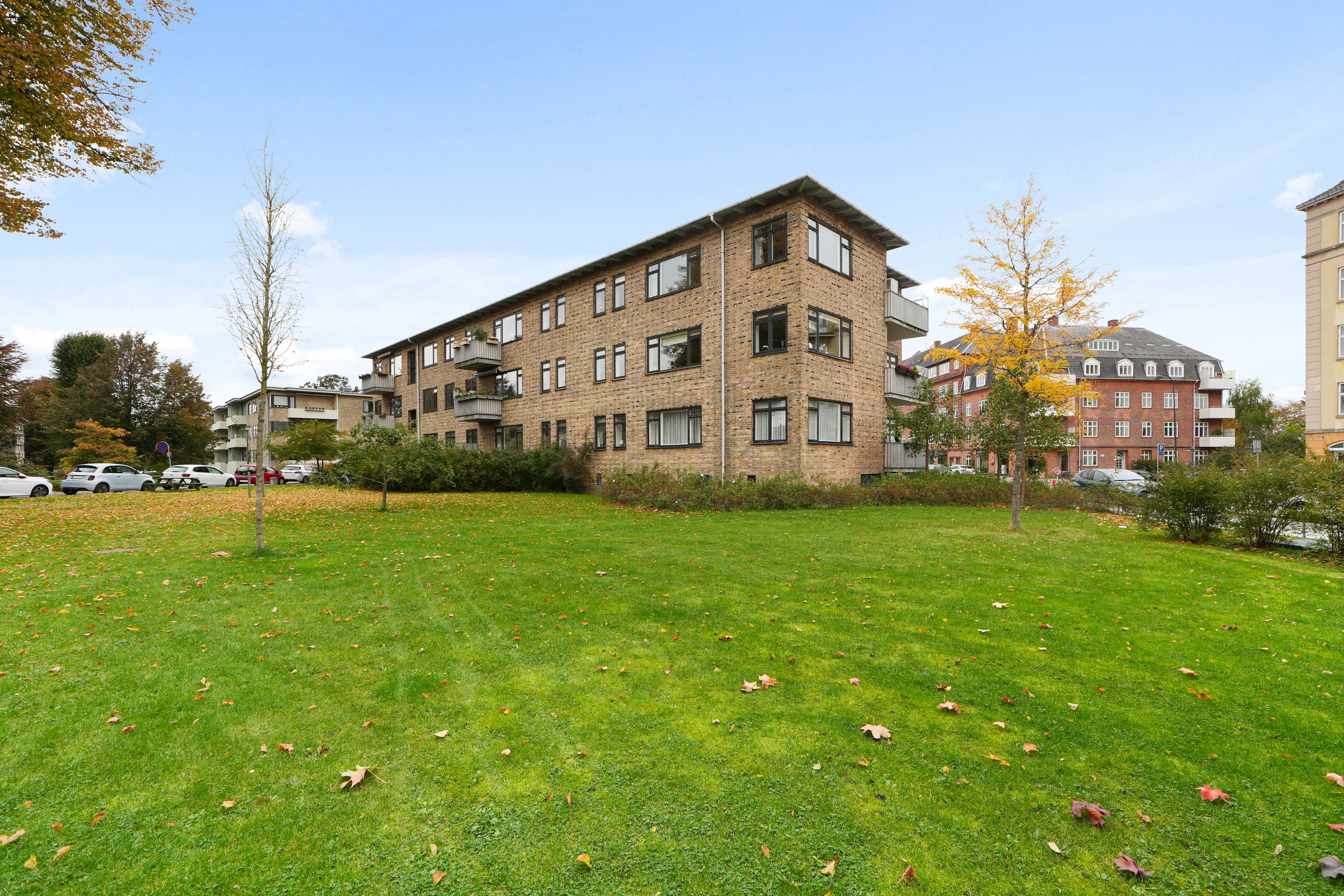 Fremhævet andet billede i fuldskærmstilstand. Billede af Blidahpark 4, 2. th., 2900 Hellerup