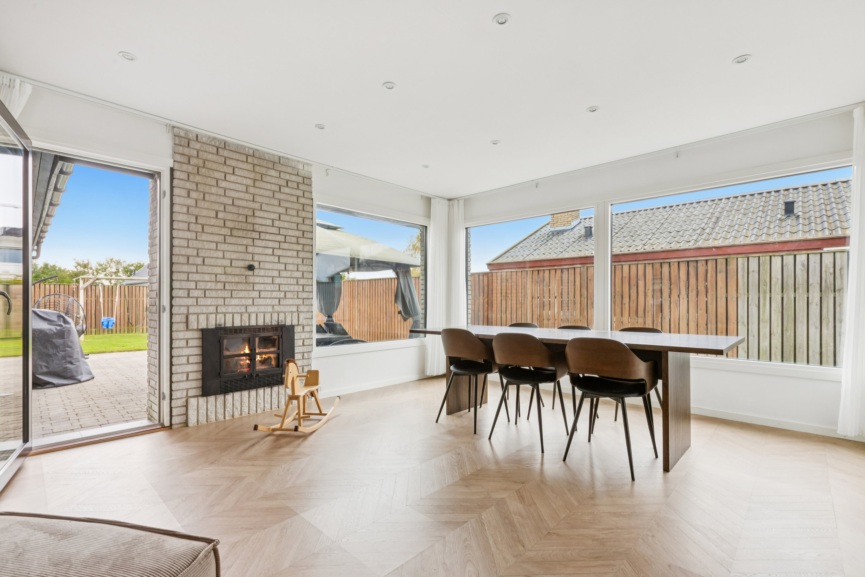 Fremhævet stue billede i fuldskærmstilstand. Billede af Haarlem Alle 20, 2791 Dragør