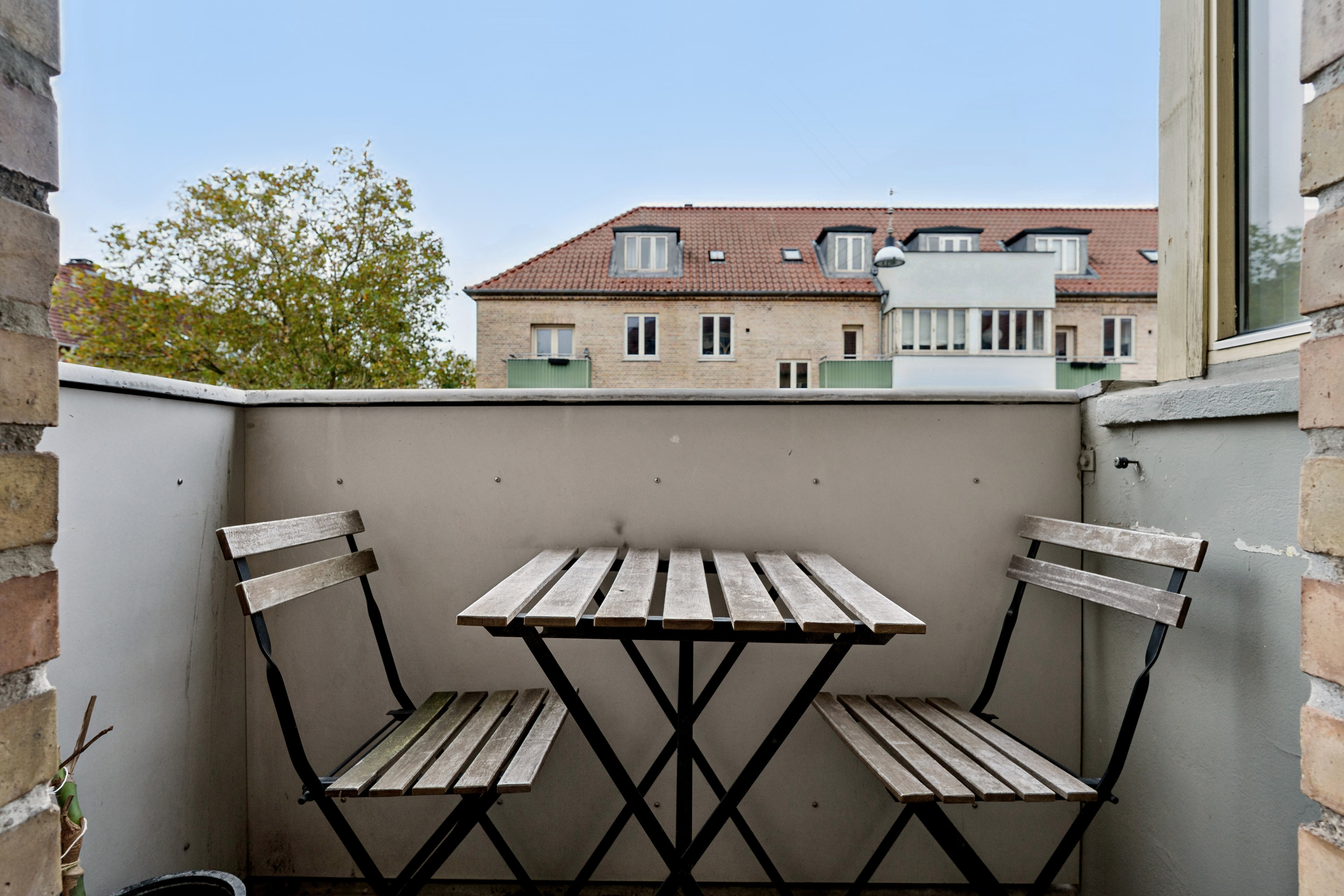 Fremhævet altan billede i fuldskærmstilstand. Billede af Mozartsvej 24, 1. tv., 2450 København SV