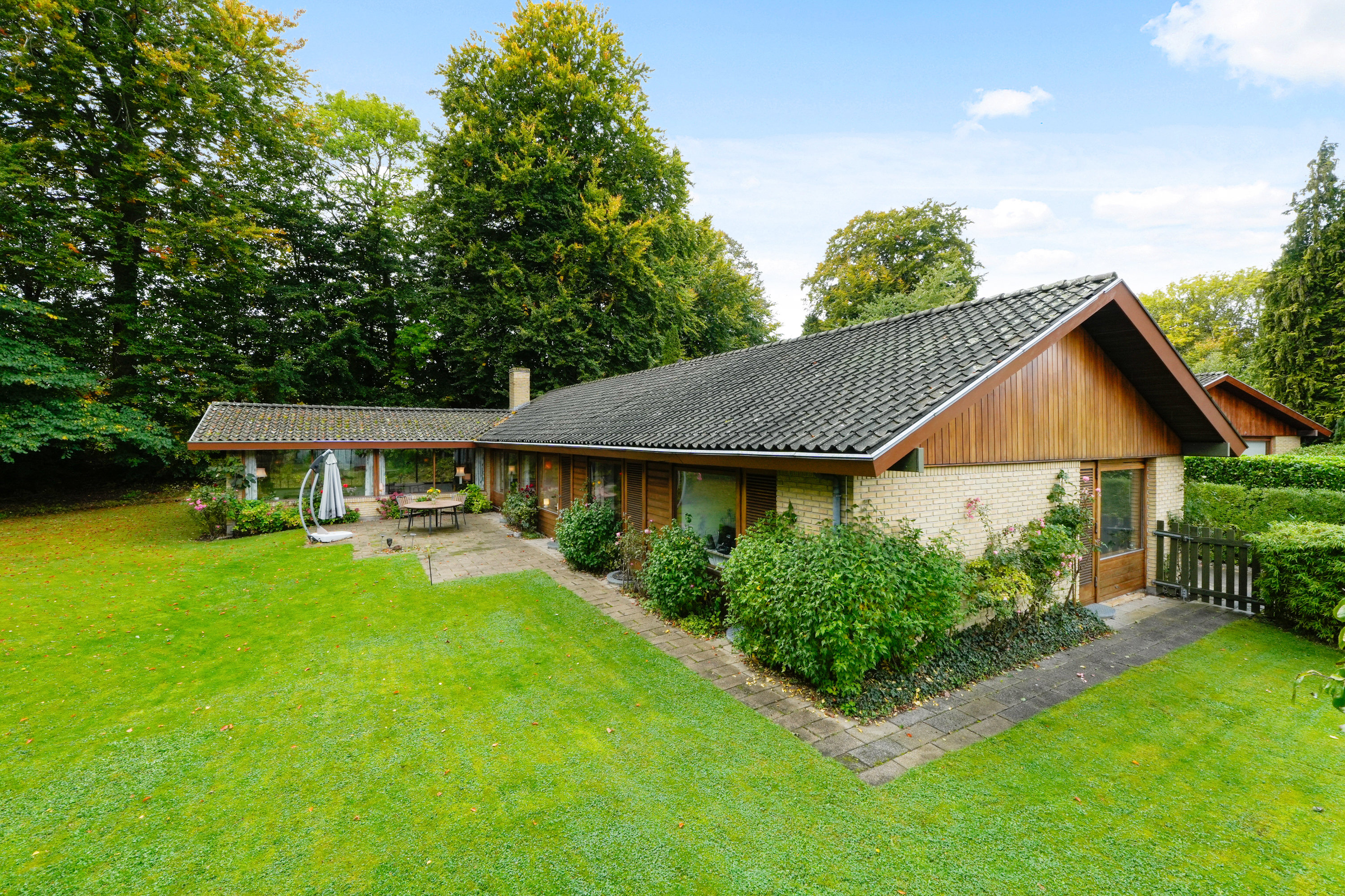 Fremhævet  billede i fuldskærmstilstand. Billede af Smidstruplund 15, 2950 Vedbæk