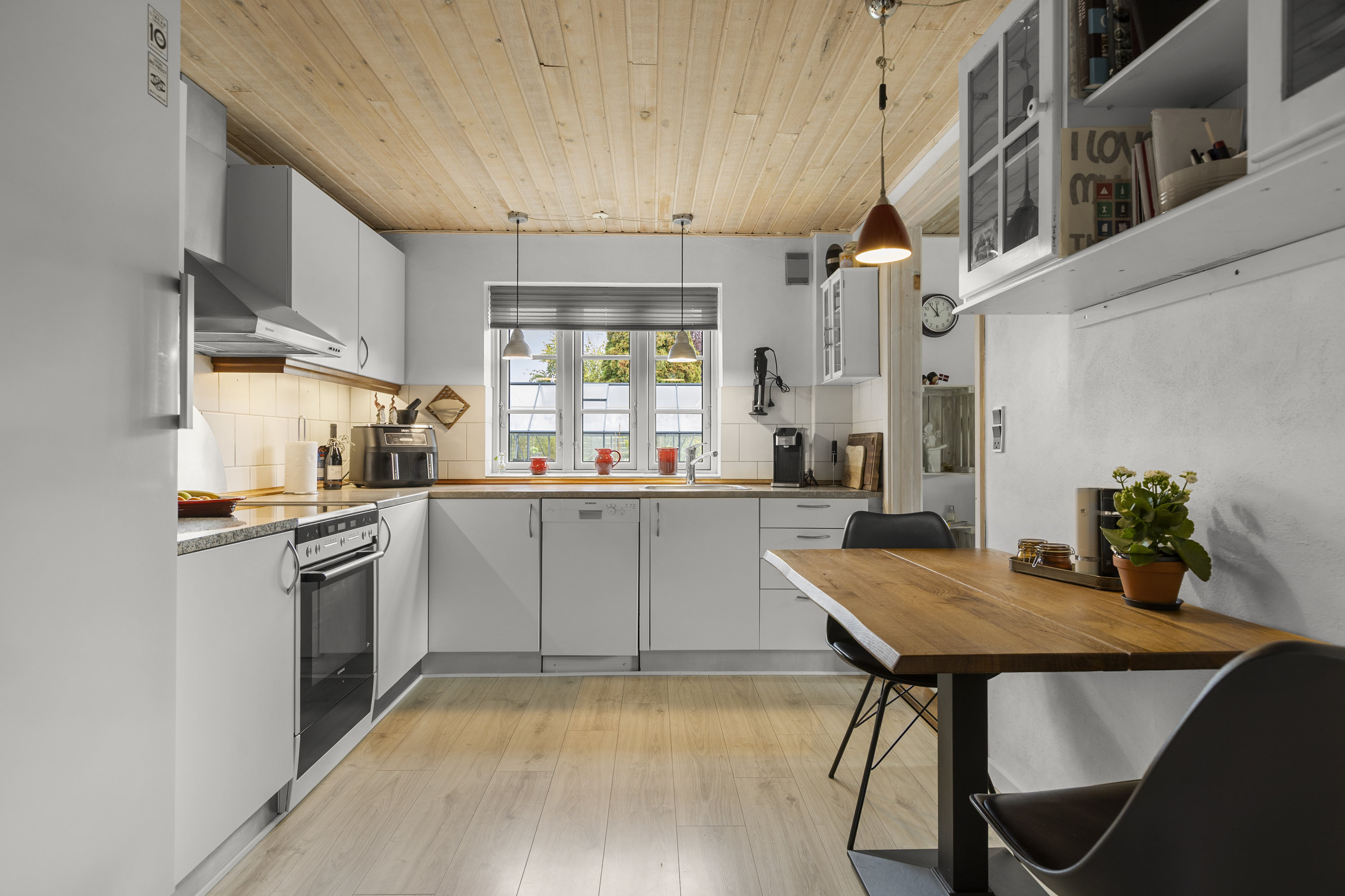 Miniaturebillede 1: køkken. Billede af Lyshøjvej 15, 4241 Vemmelev