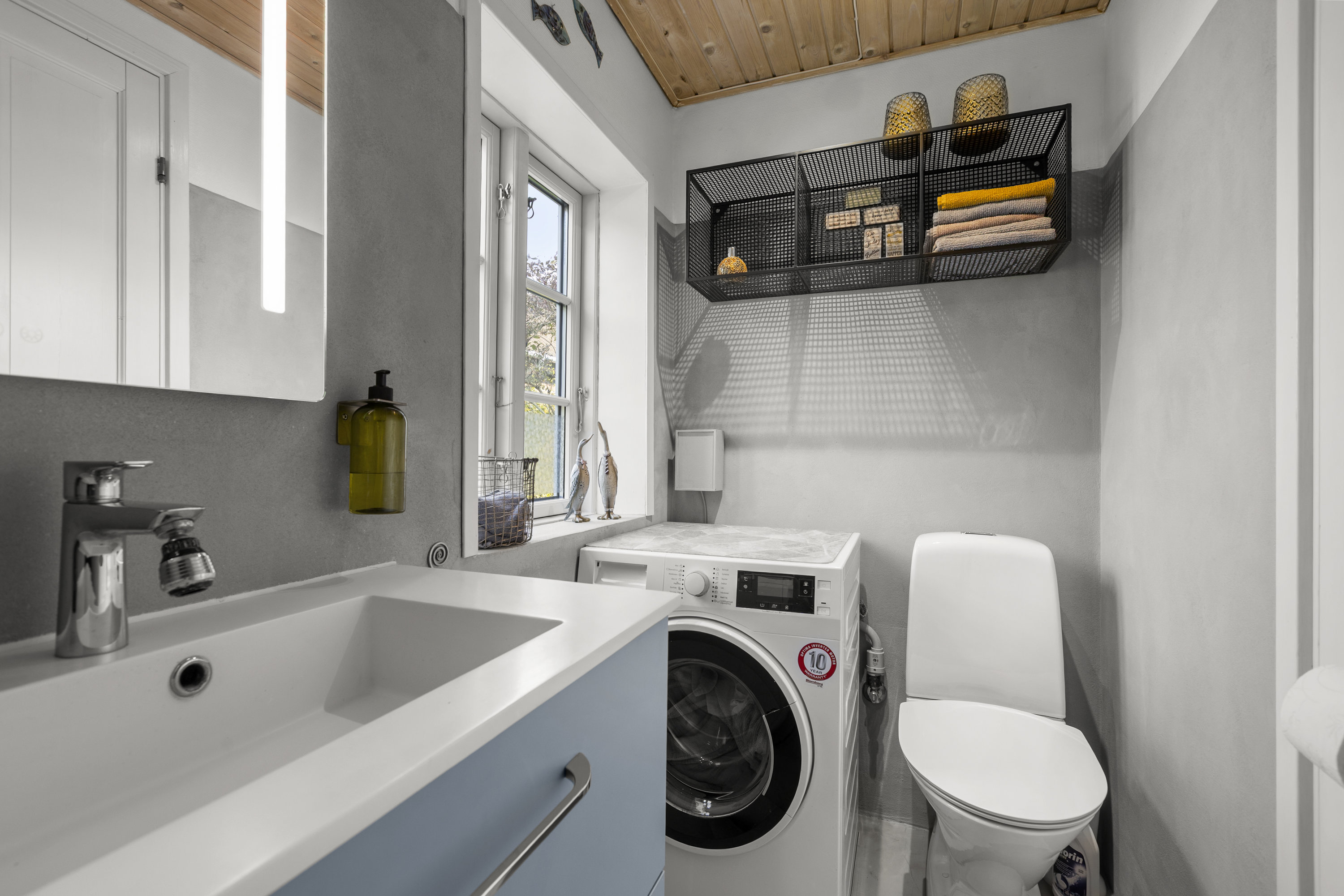 Fremhævet badeværelse billede i fuldskærmstilstand. Billede af Lyshøjvej 15, 4241 Vemmelev