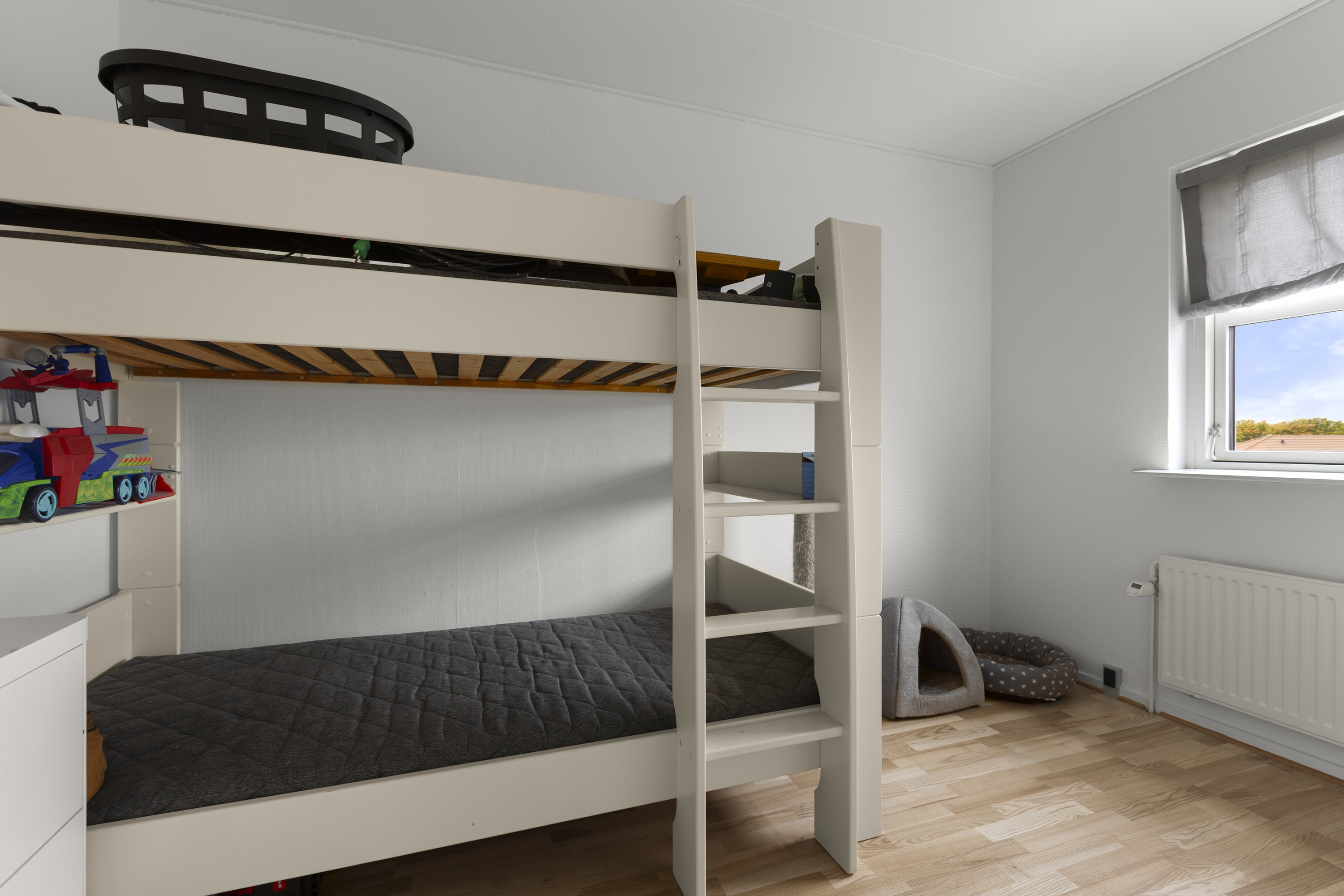 Fremhævet værelse billede i fuldskærmstilstand. Billede af Pilagervej 48, 4200 Slagelse