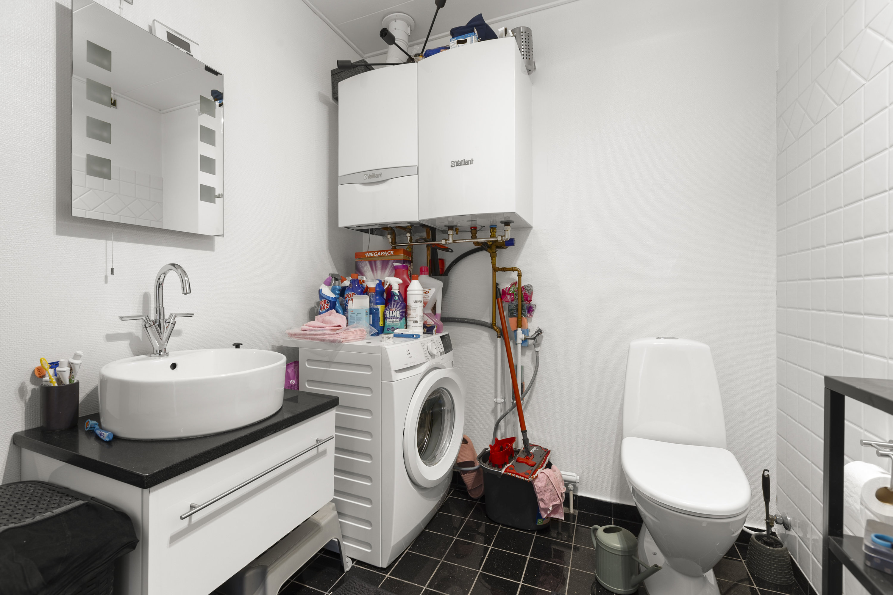 Fremhævet badeværelse billede i fuldskærmstilstand. Billede af Pilagervej 48, 4200 Slagelse