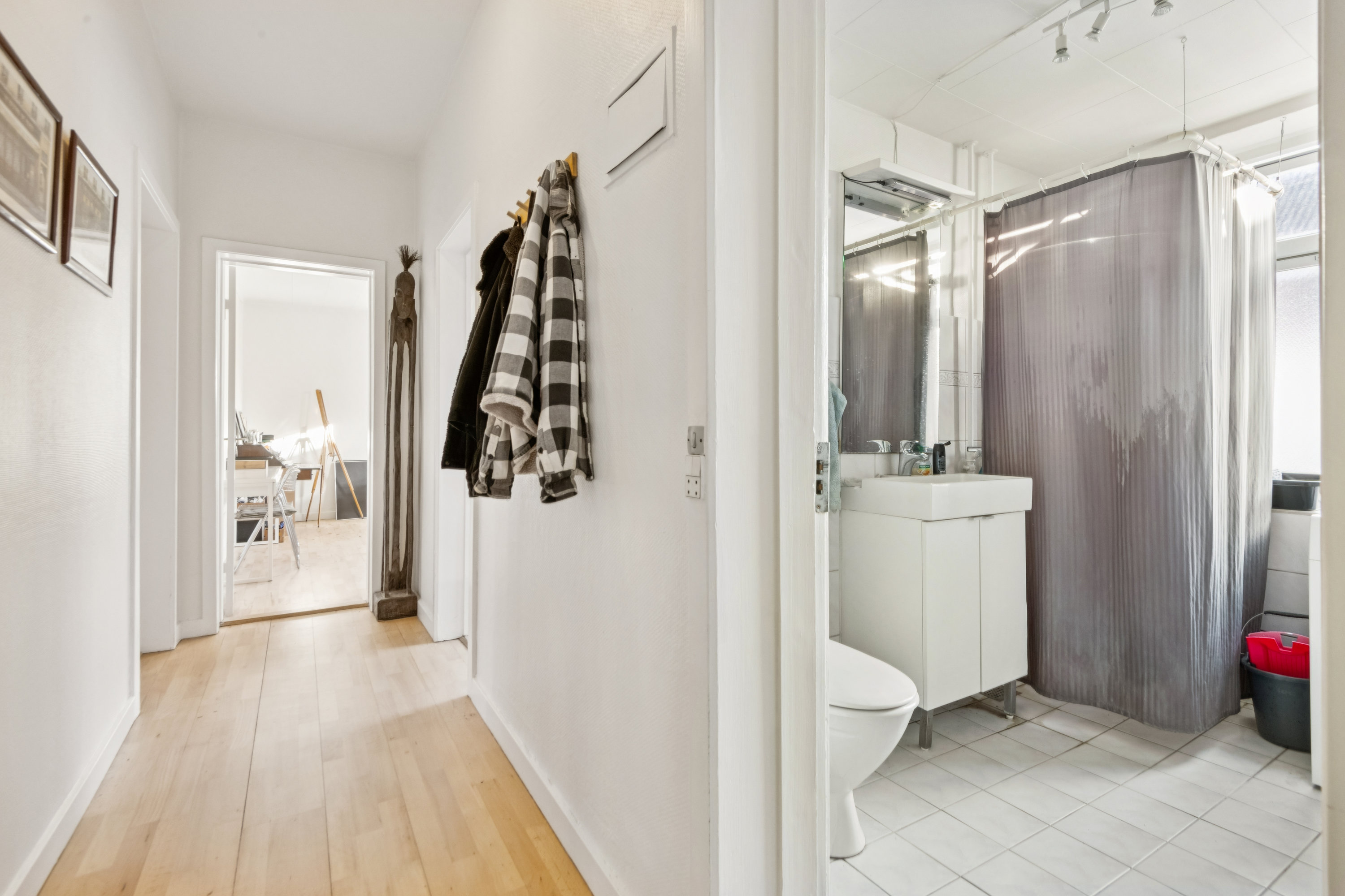 Fremhævet gang billede i fuldskærmstilstand. Billede af Niels Ebbesens Gade 10, 1., 9000 Aalborg