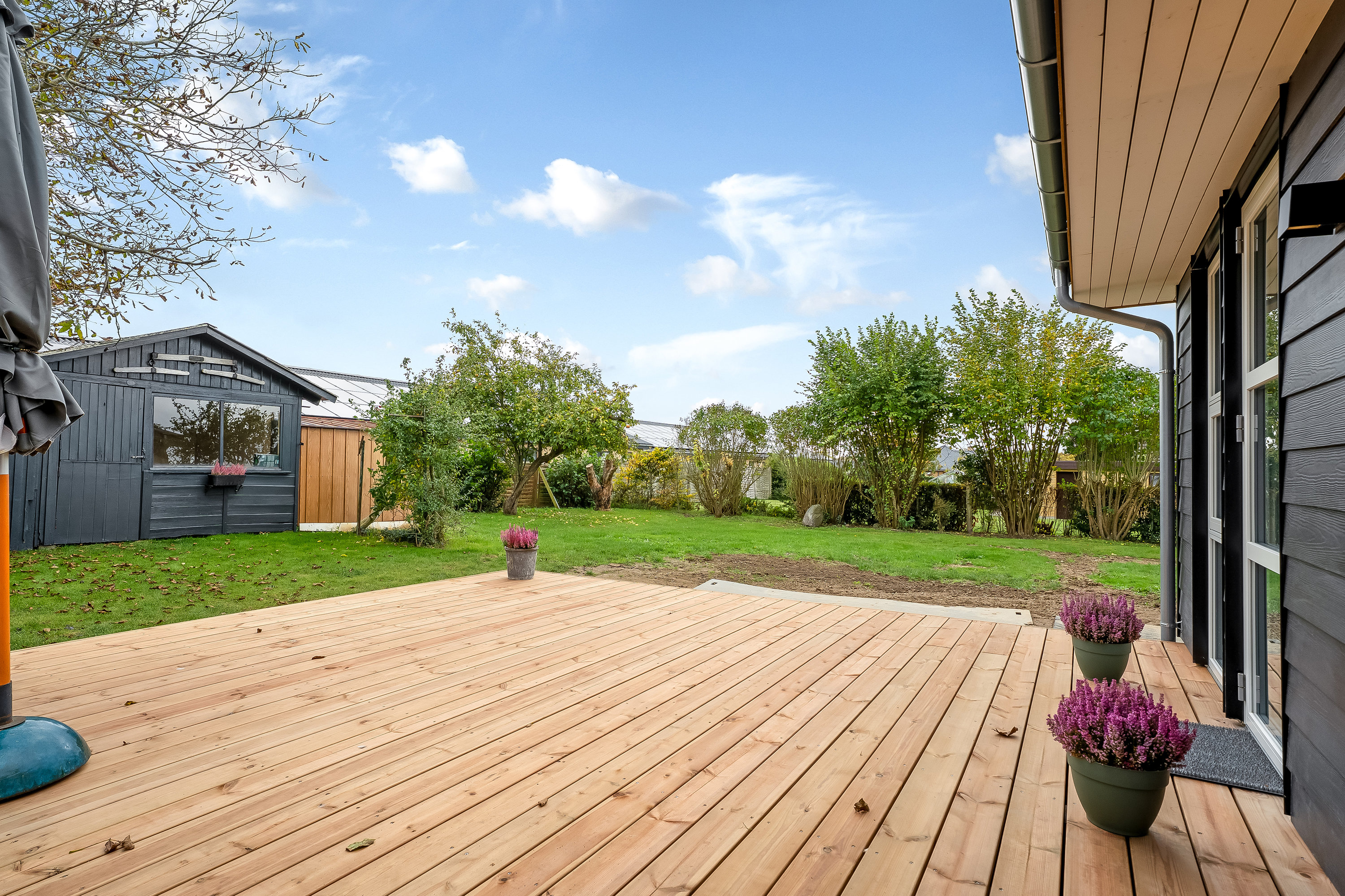 Miniaturebillede 1: terrasse. Billede af Kraghave Møllevej 36, Kraghave, 4800 Nykøbing F