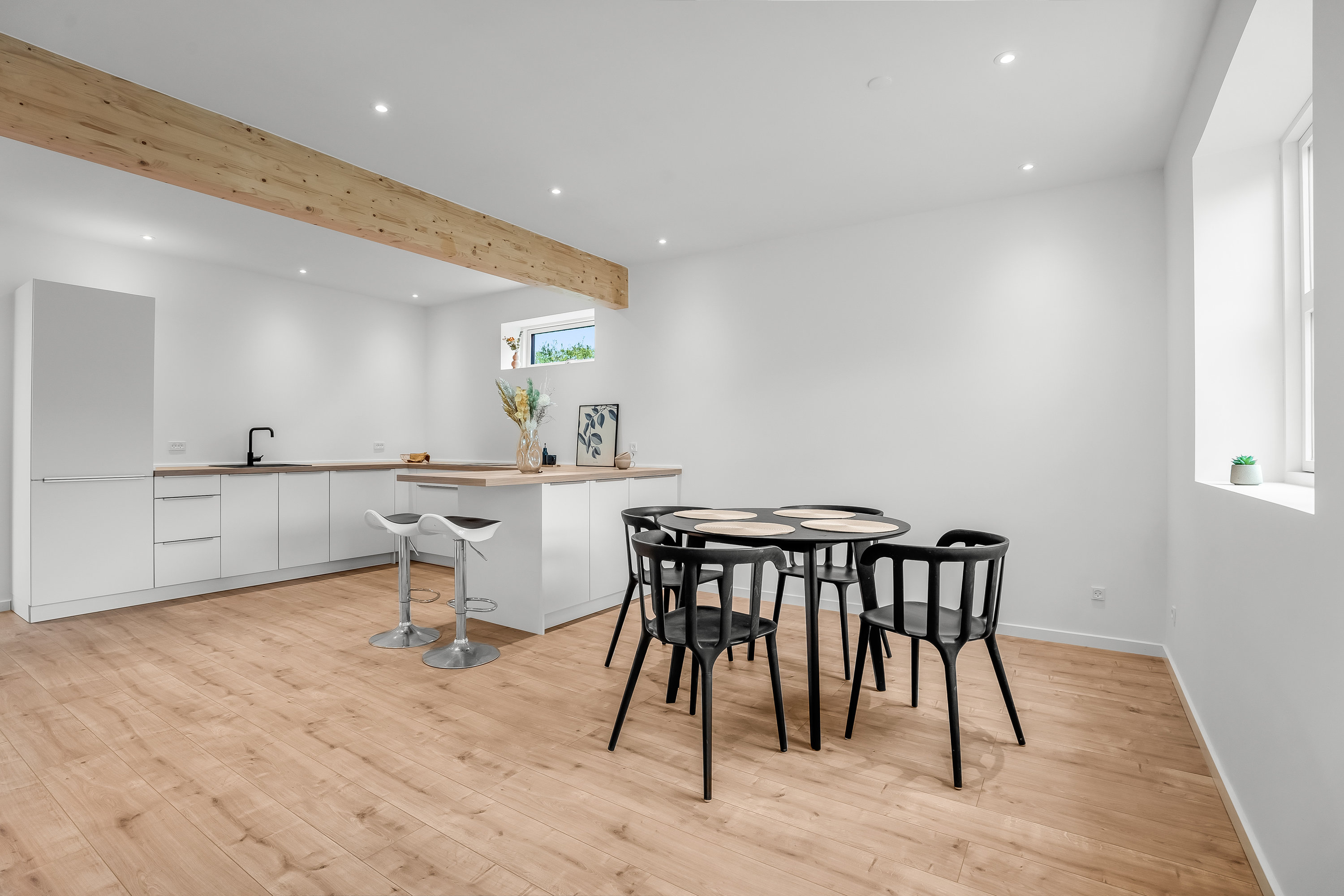 Fremhævet køkken alrum billede i fuldskærmstilstand. Billede af Kraghave Møllevej 36, Kraghave, 4800 Nykøbing F