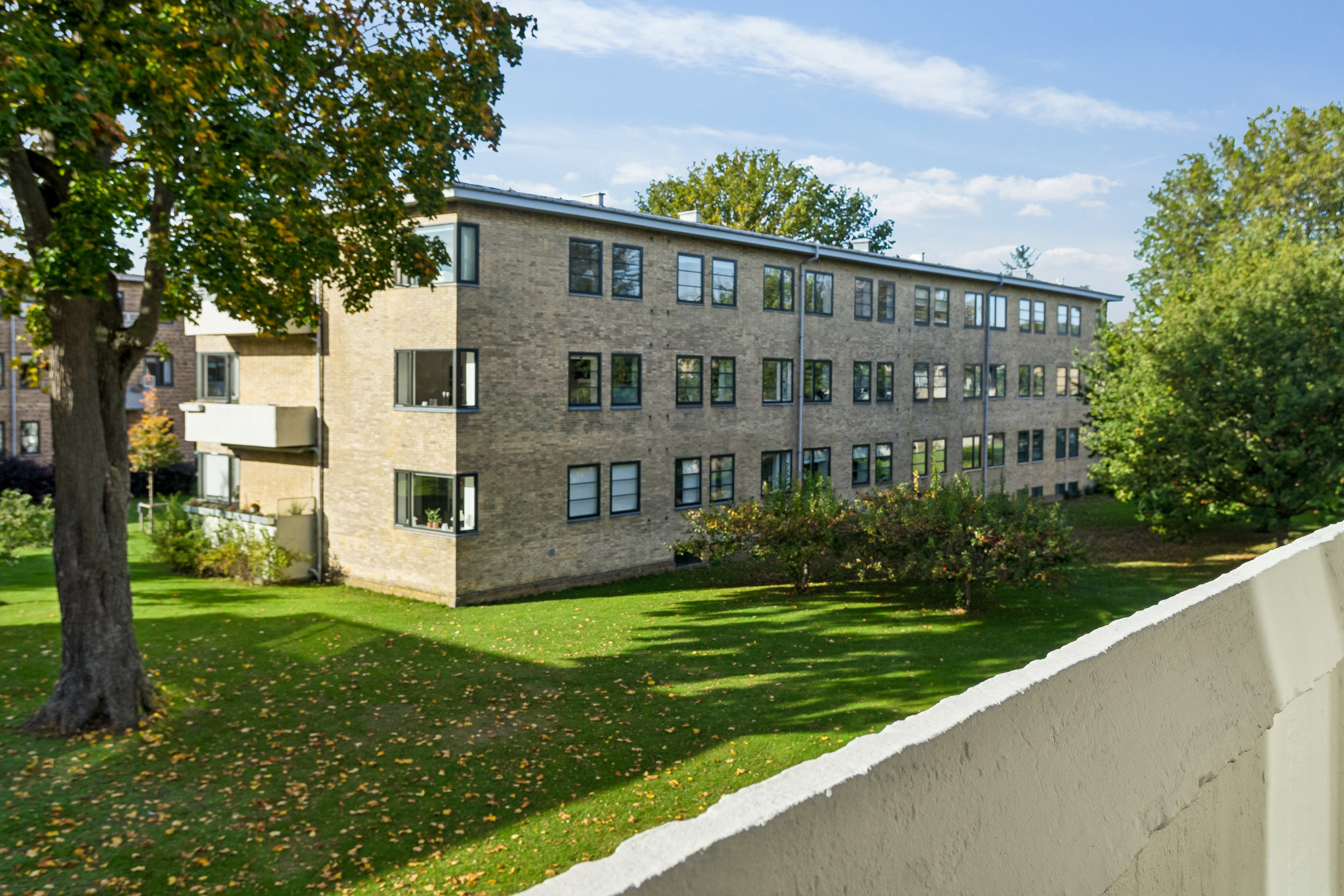 Fremhævet andet billede i fuldskærmstilstand. Billede af Blidahpark 7, 1. th., 2900 Hellerup