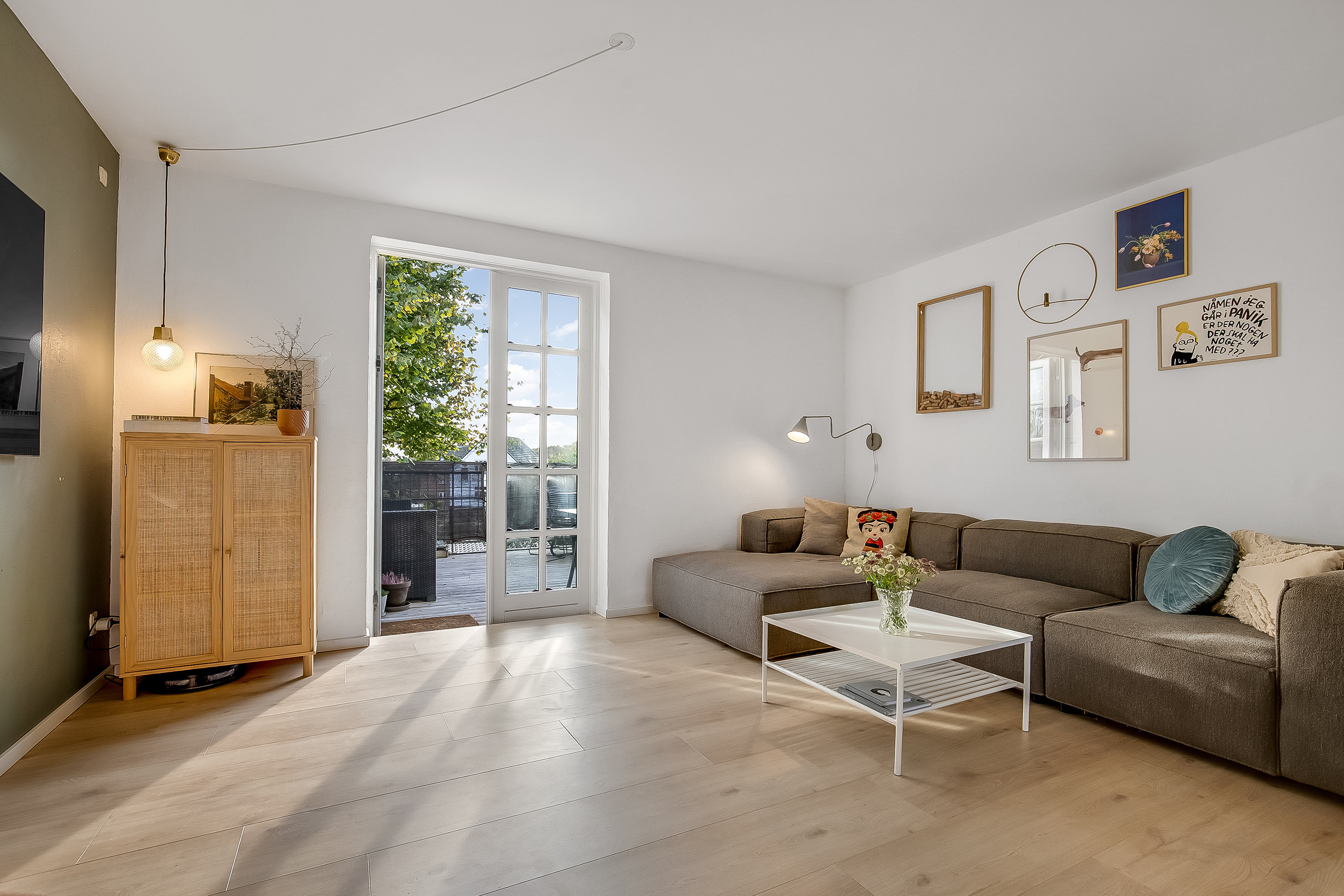 Fremhævet stue billede i fuldskærmstilstand. Billede af Baggesensvej 1, 6000 Kolding