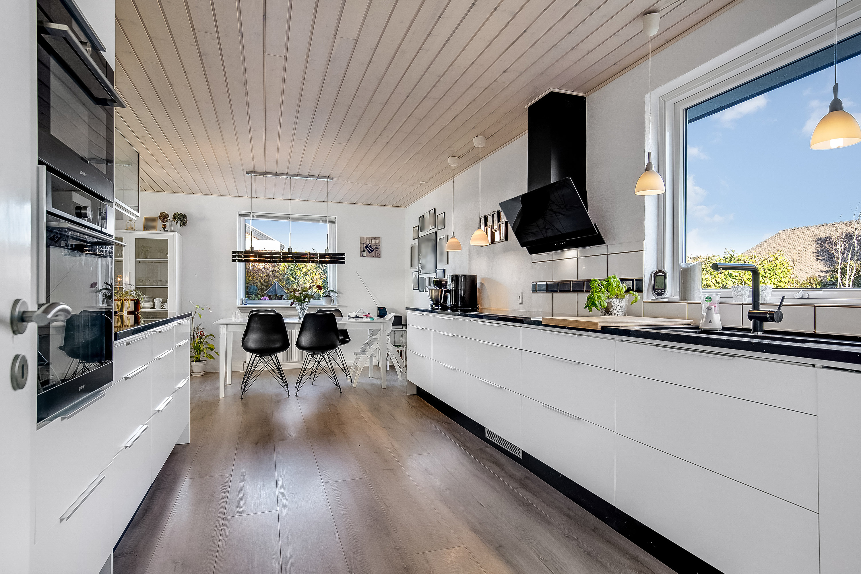 Fremhævet køkken billede i fuldskærmstilstand. Billede af Grønkjærsvej 42, Erritsø, 7000 Fredericia